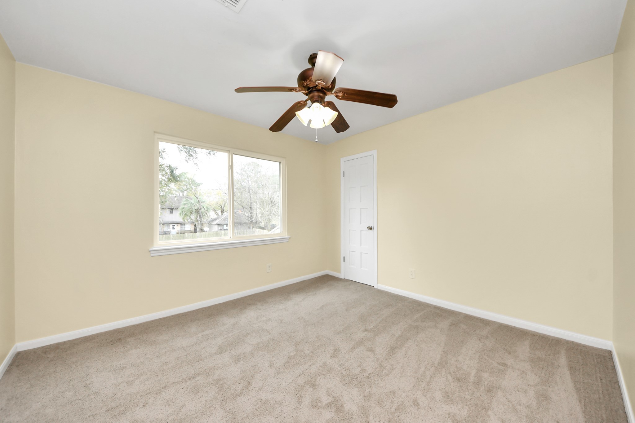 13407 Vestavia Court Property Photo 25
