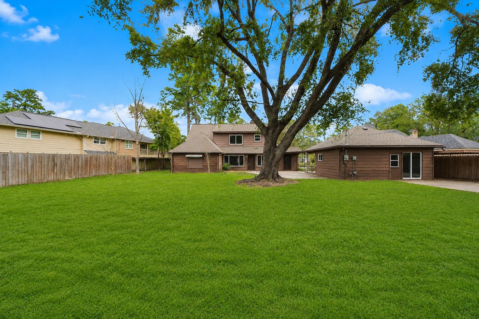 13407 Vestavia Court Property Photo 28