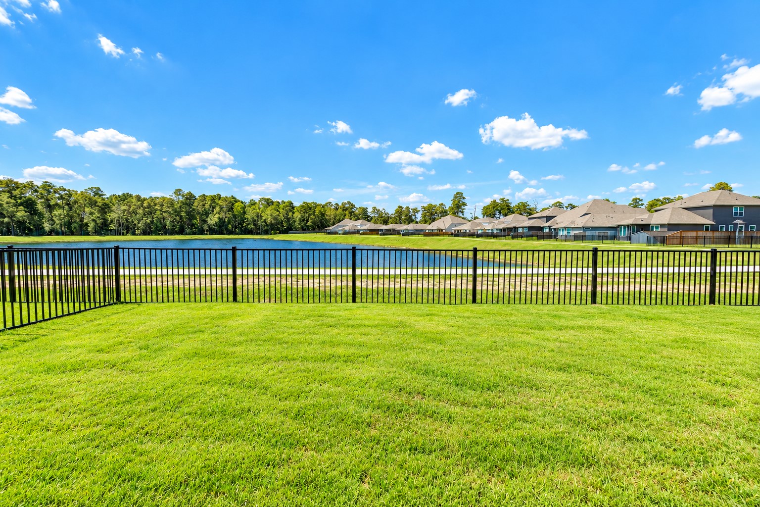 14028 Granger Pointe Lane Property Photo 1
