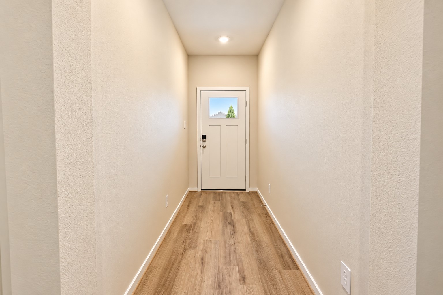 14028 Granger Pointe Lane Property Photo 3