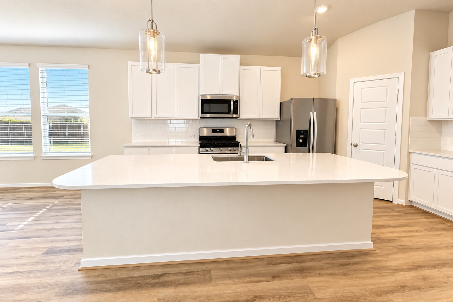 14028 Granger Pointe Lane Property Photo 7