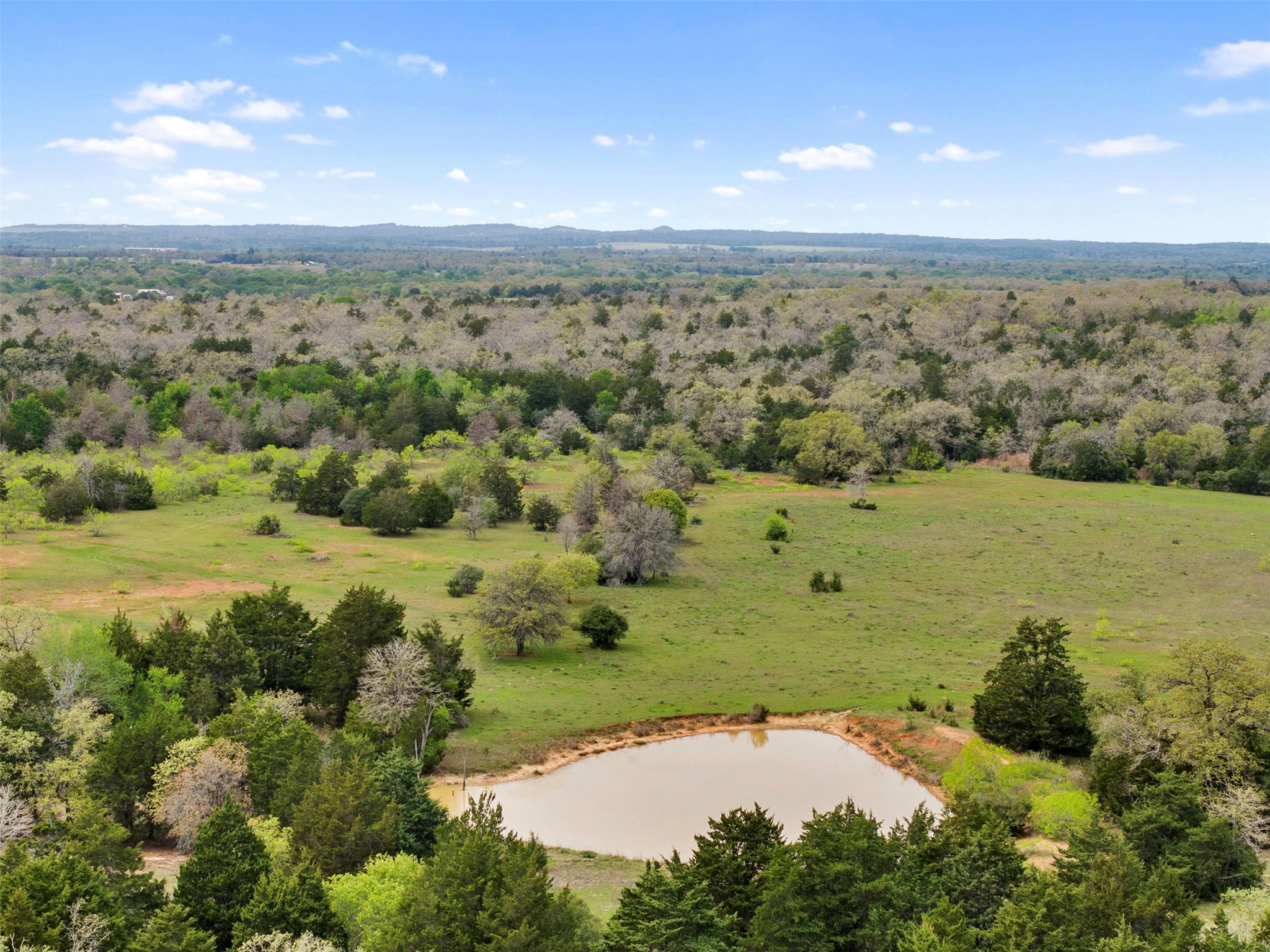 210- Bastrop Real Estate Listings Main Image
