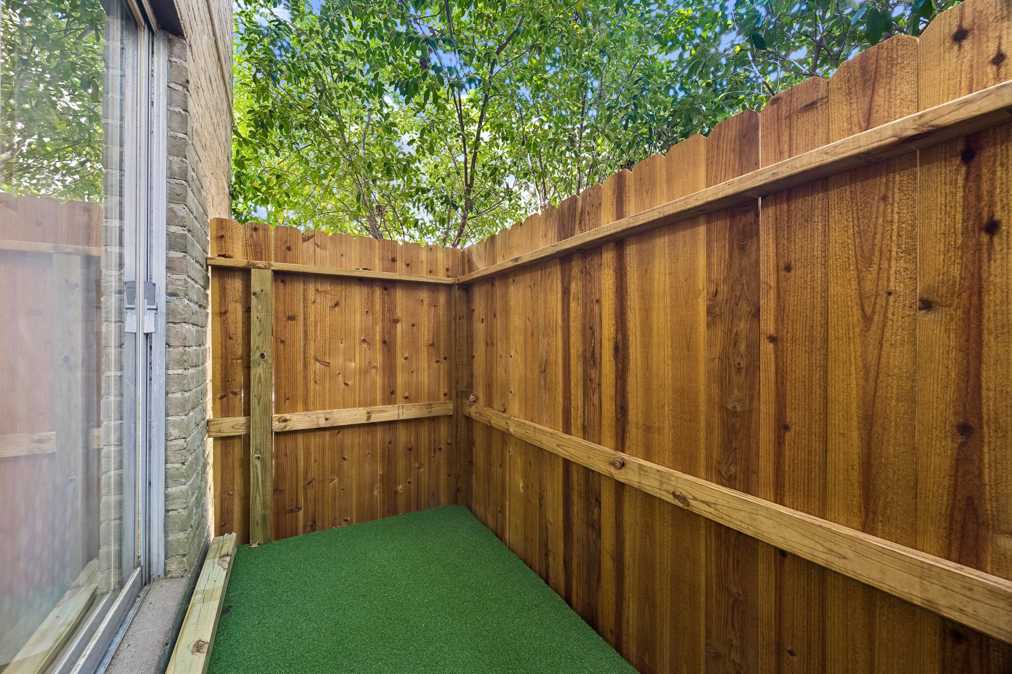 2100 Tanglewilde Street 529 Property Photo 7