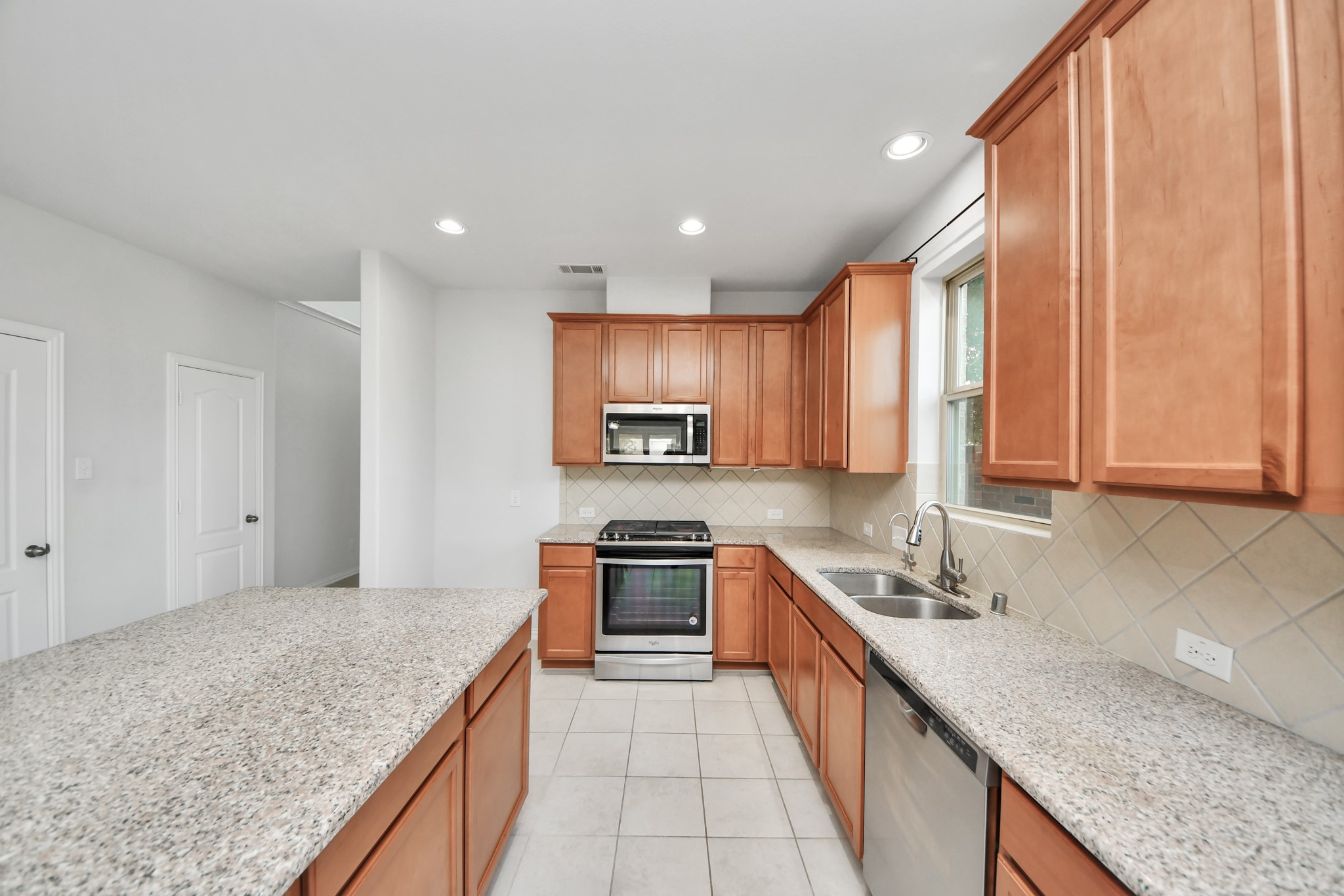 23714 Via Viale Drive Property Photo 12