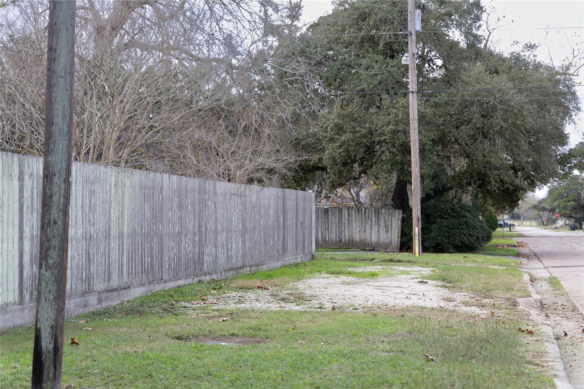 402 Alamo Street, El Campo Tx 77437 Property Photo 21