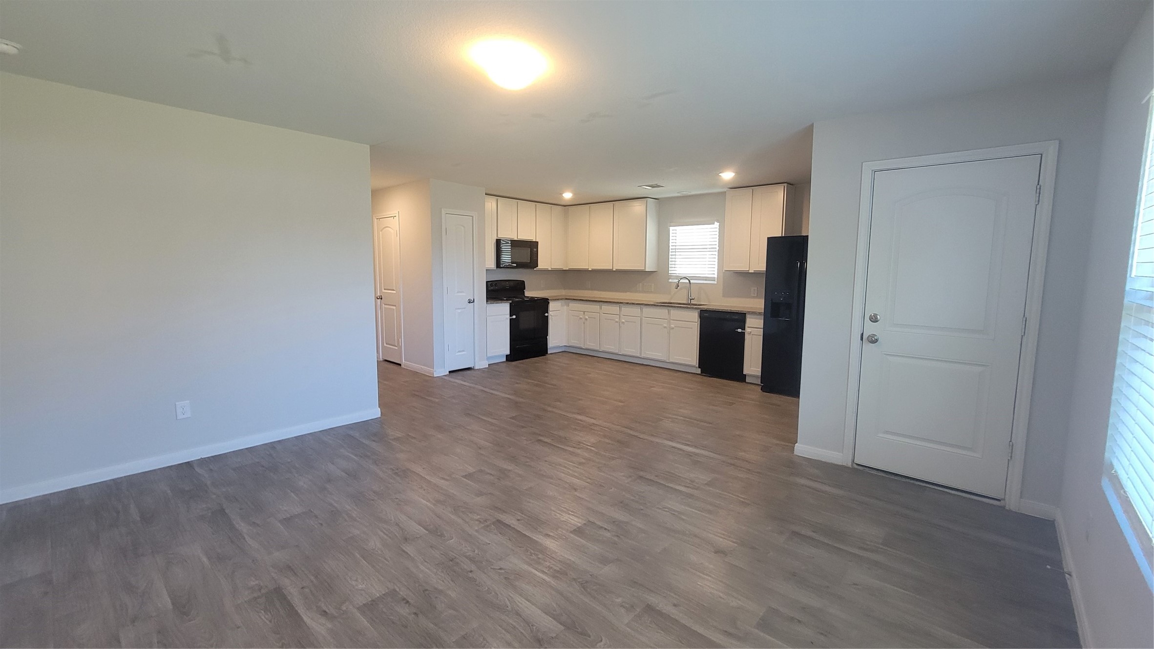 15114 Sorrento Bay Circle Property Photo 3