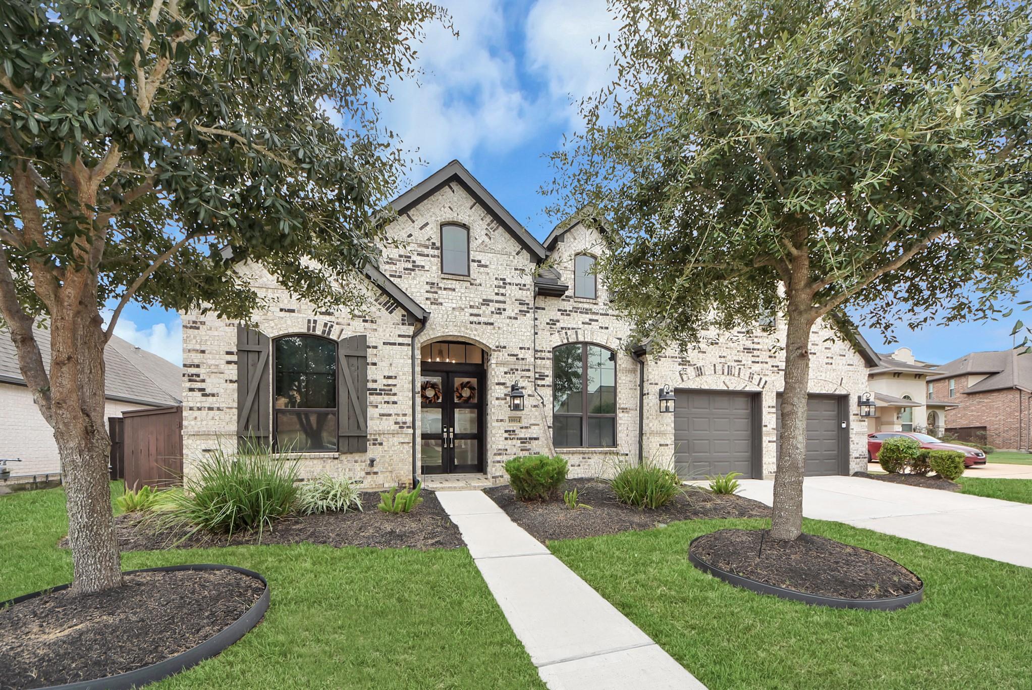 10014 Galileo Lane Property Photo 4