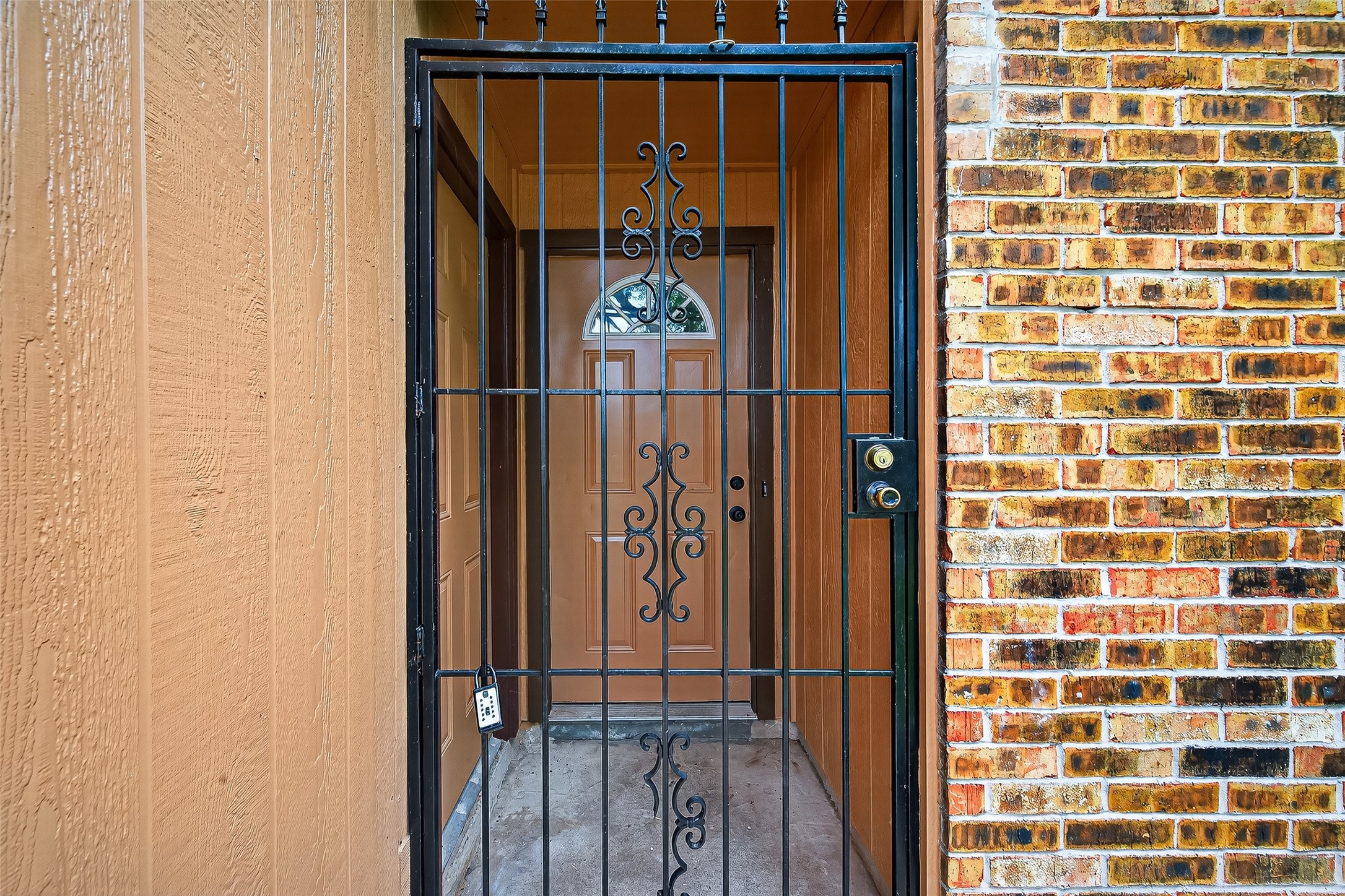 15815 Ironside Creek Property Photo 8