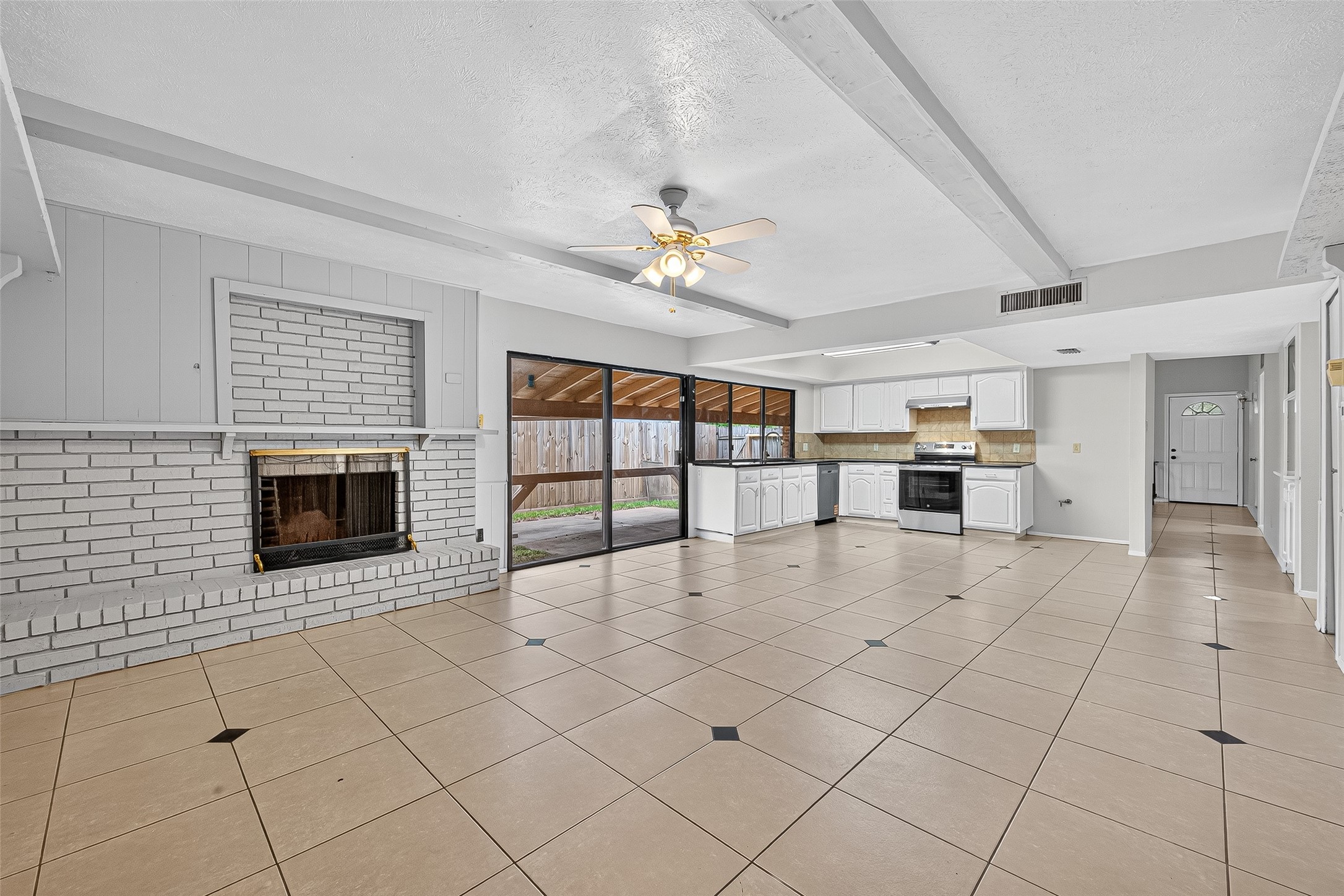 15815 Ironside Creek Property Photo 19