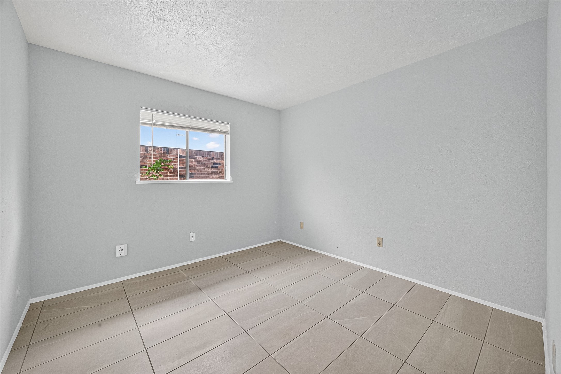 15815 Ironside Creek Property Photo 32