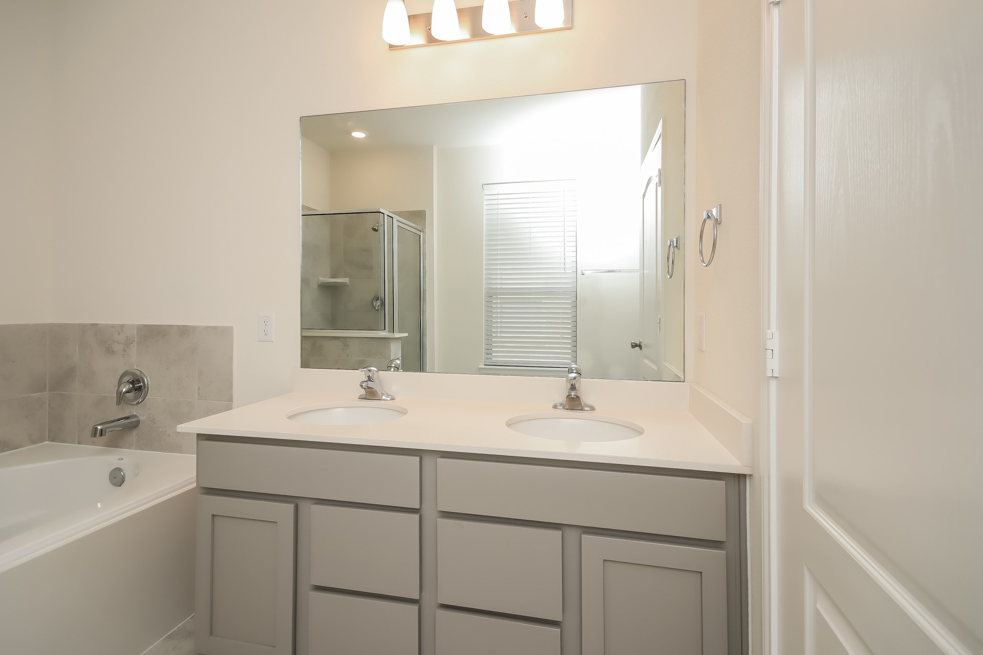 22211 Davenport Downs Lane Property Photo 12