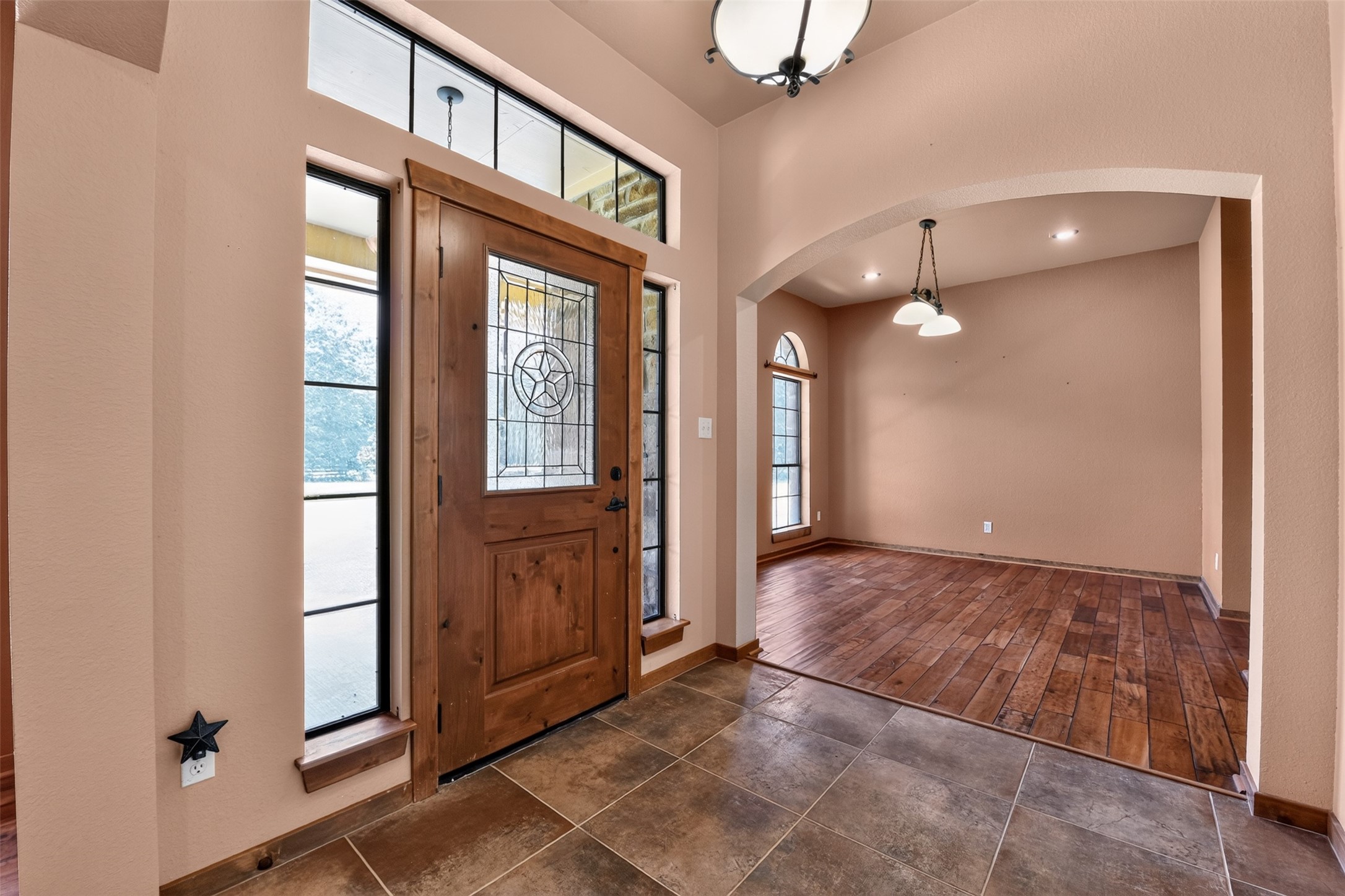 21371 Doru Drive Property Photo 4