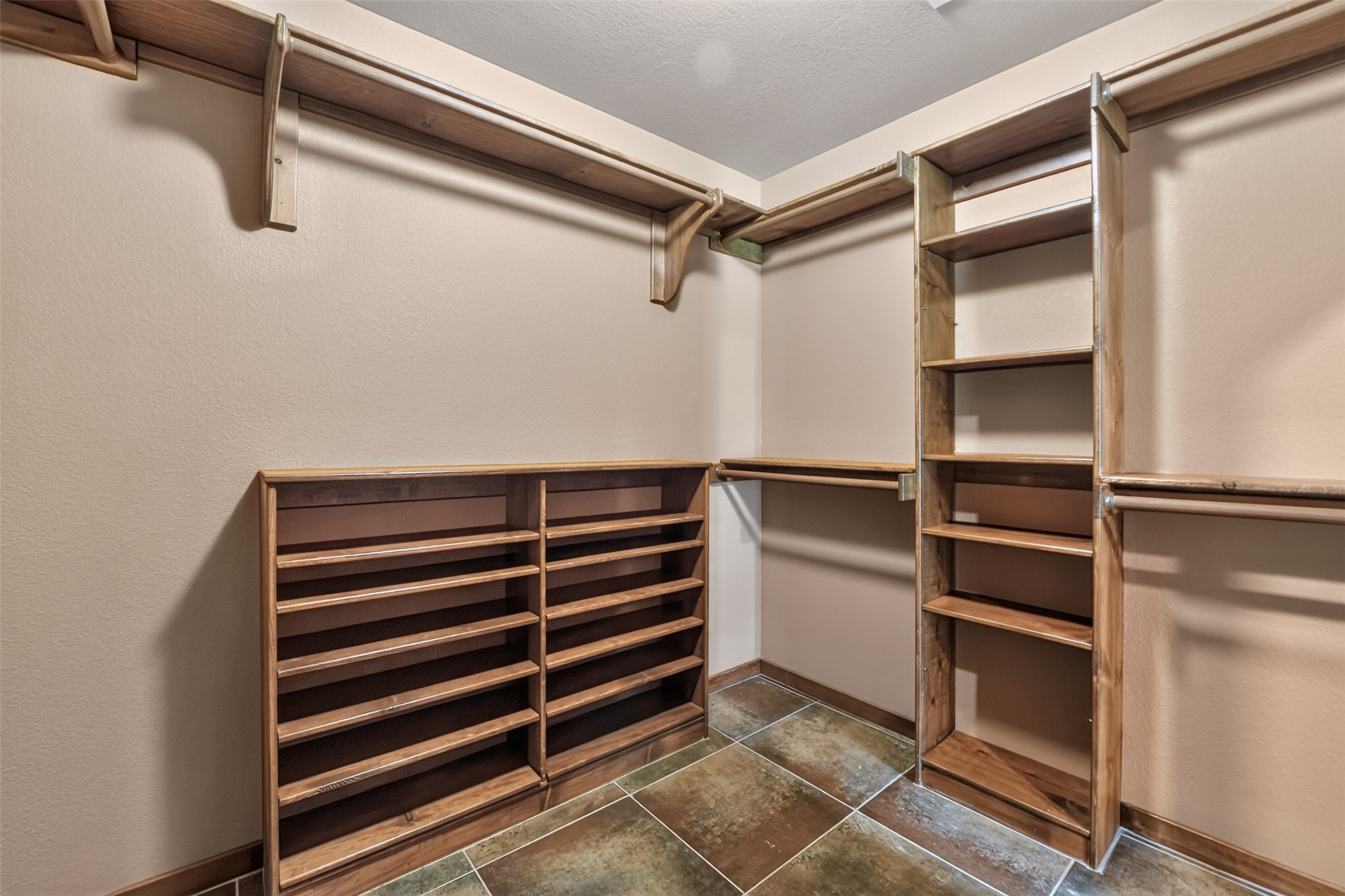 21371 Doru Drive Property Photo 21