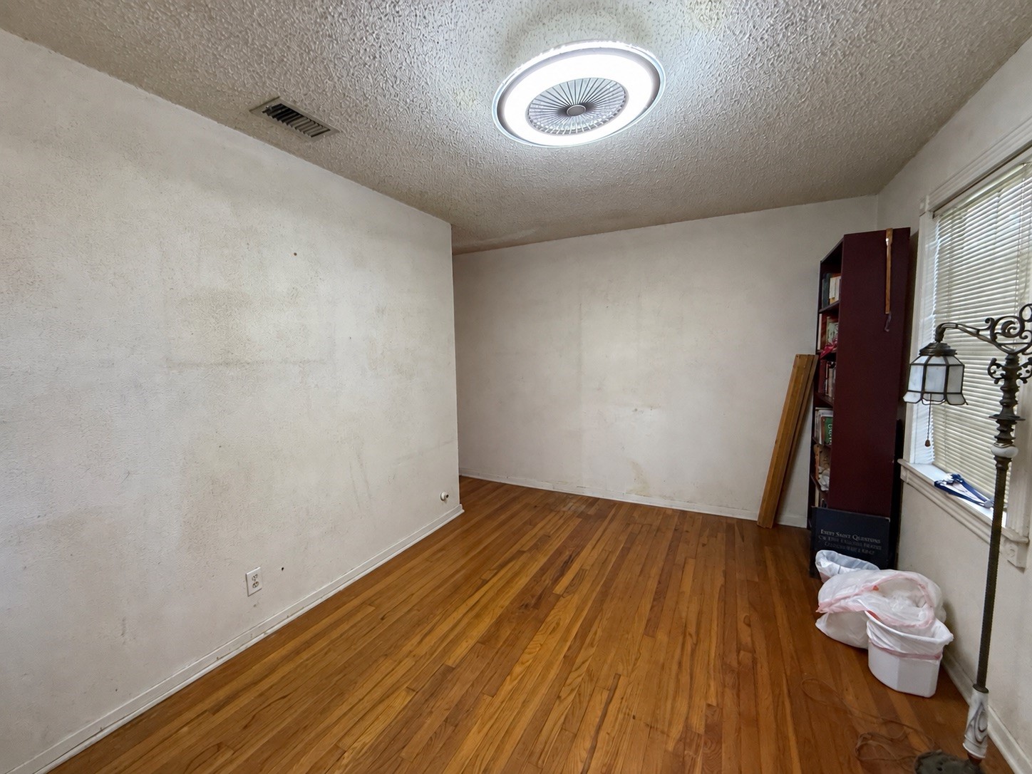 409 Oak Drive Property Photo 11