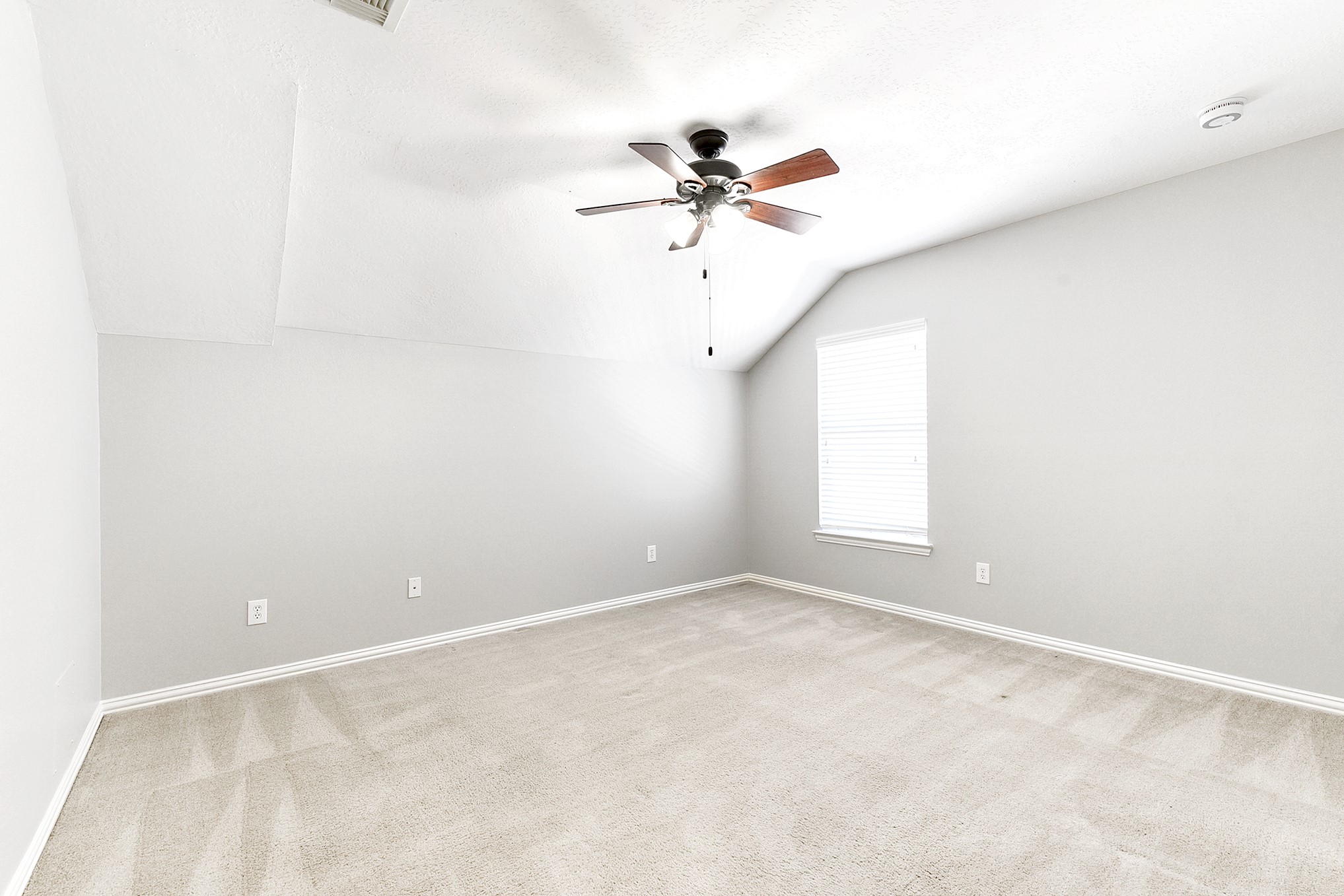 28223 Daystrom Lane Property Photo 30