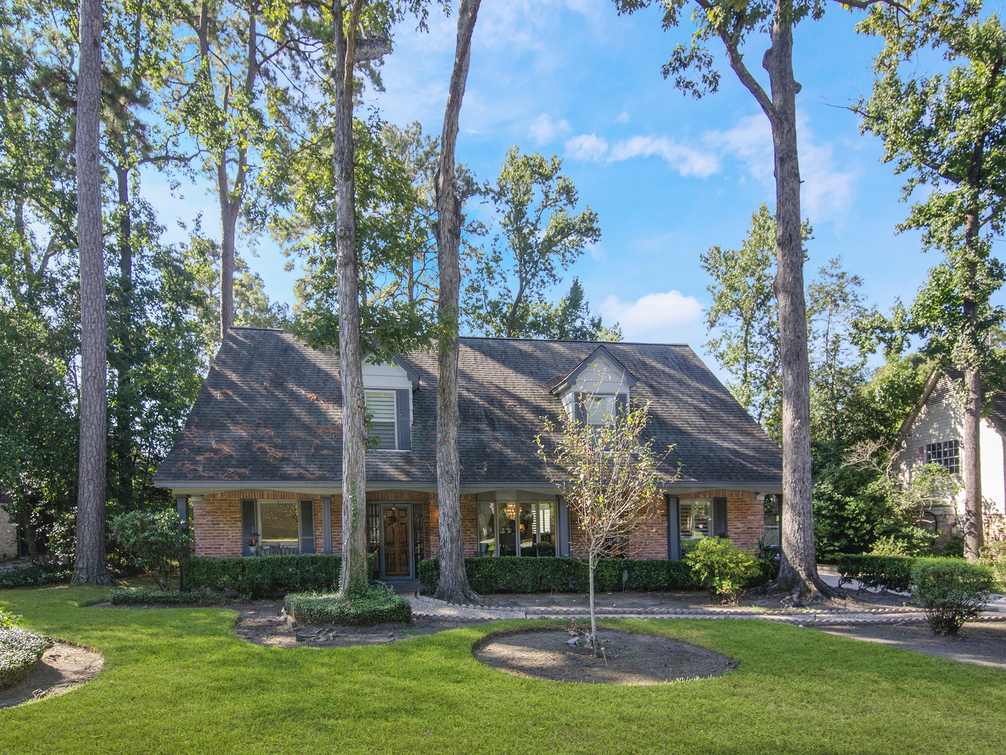 532 Raleigh Drive Property Photo 1