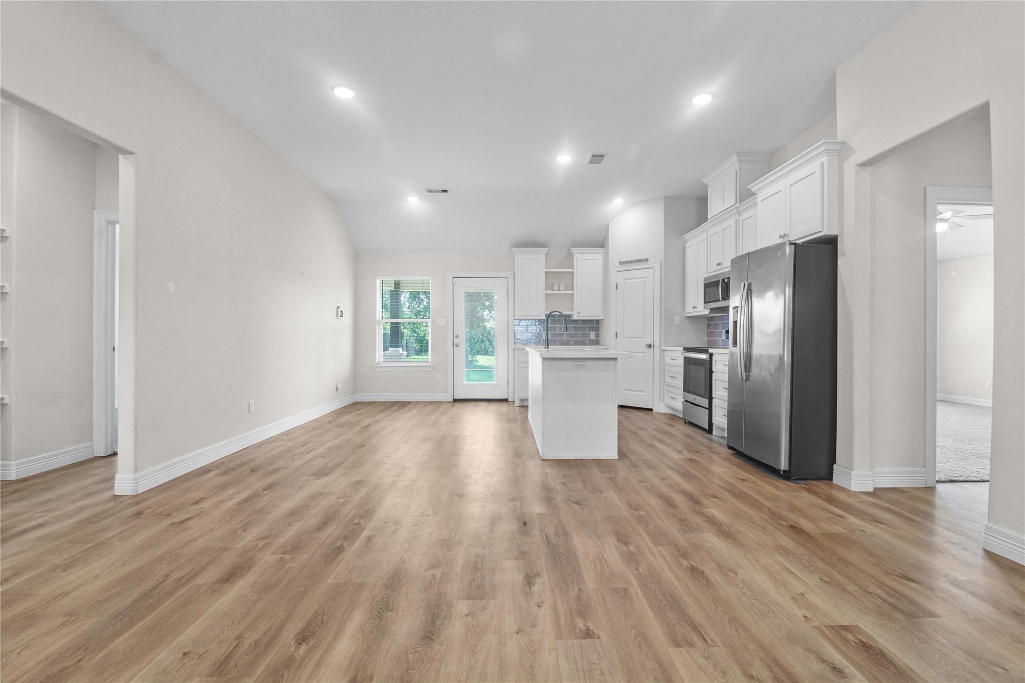 1208 Henderson Road Property Photo 2