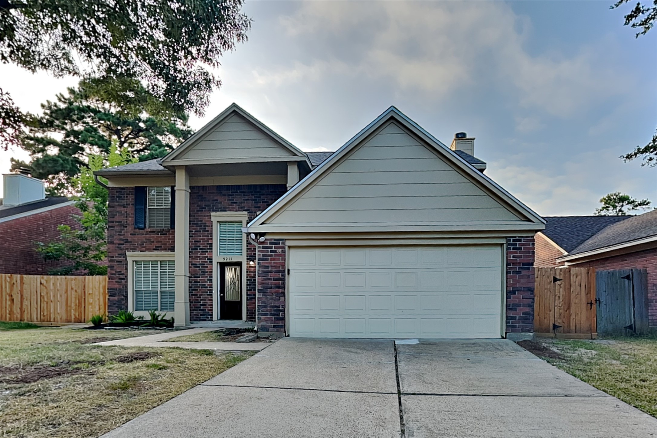 9211 Wandsworth Drive Property Photo 1