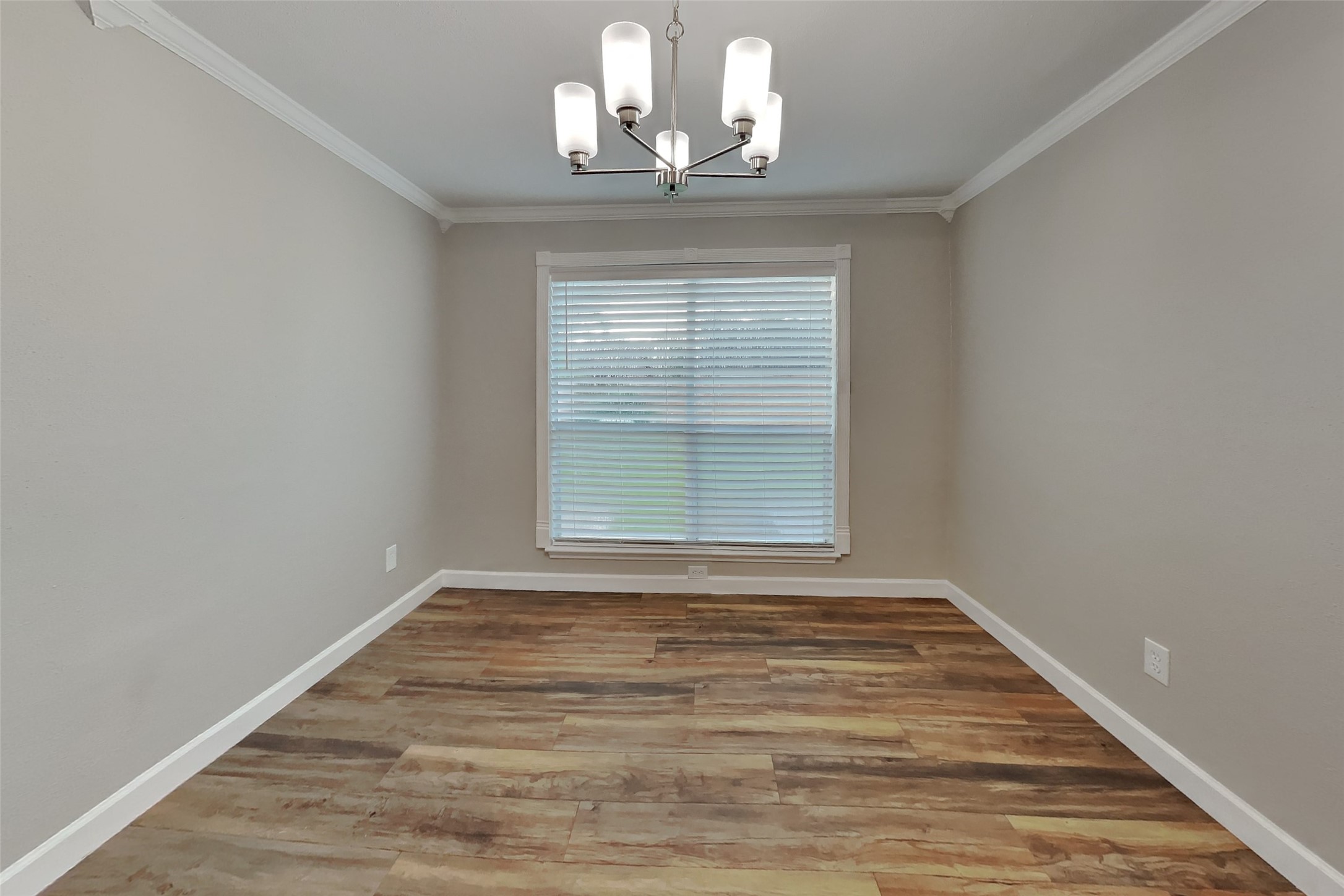 9211 Wandsworth Drive Property Photo 8