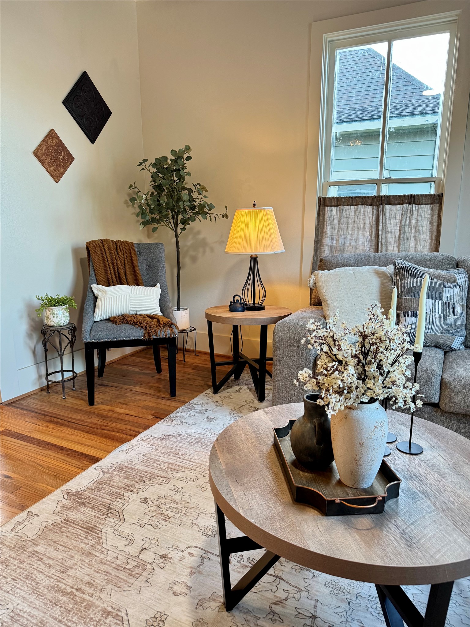 2109 Gentry Street Property Photo 12