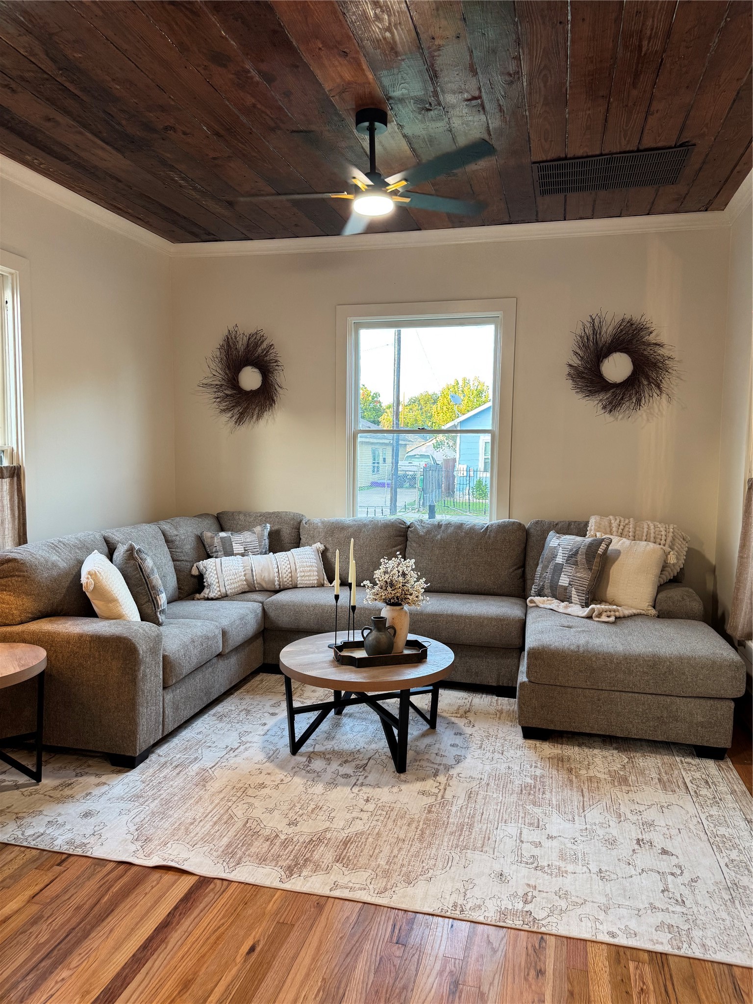 2109 Gentry Street Property Photo 13