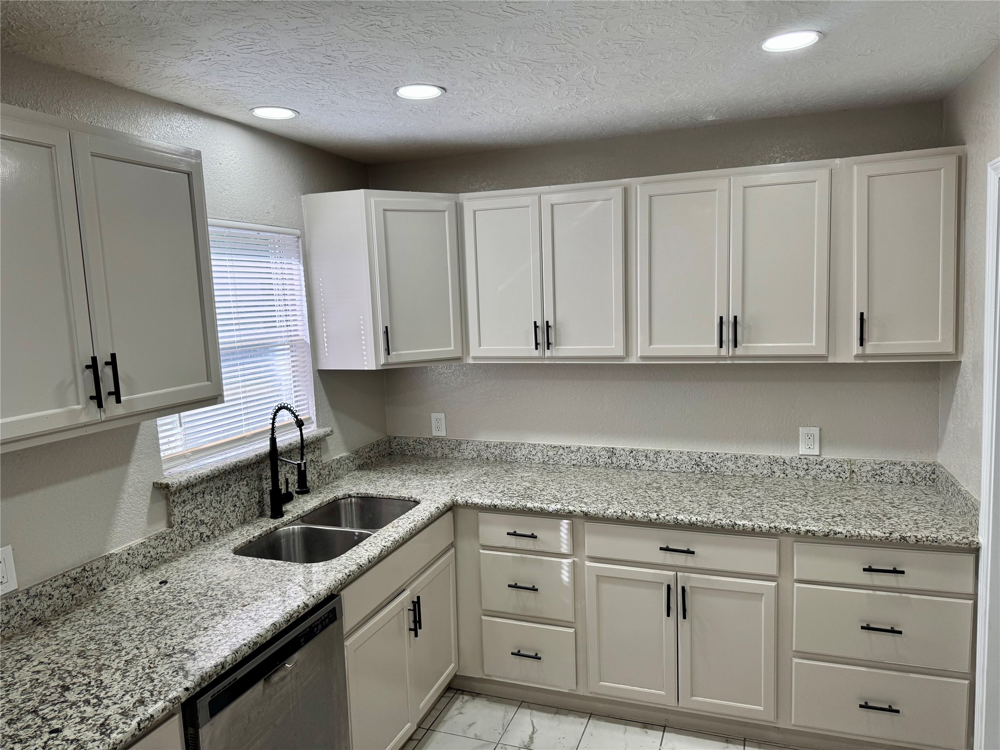 1307 Armor Avenue Property Photo 7