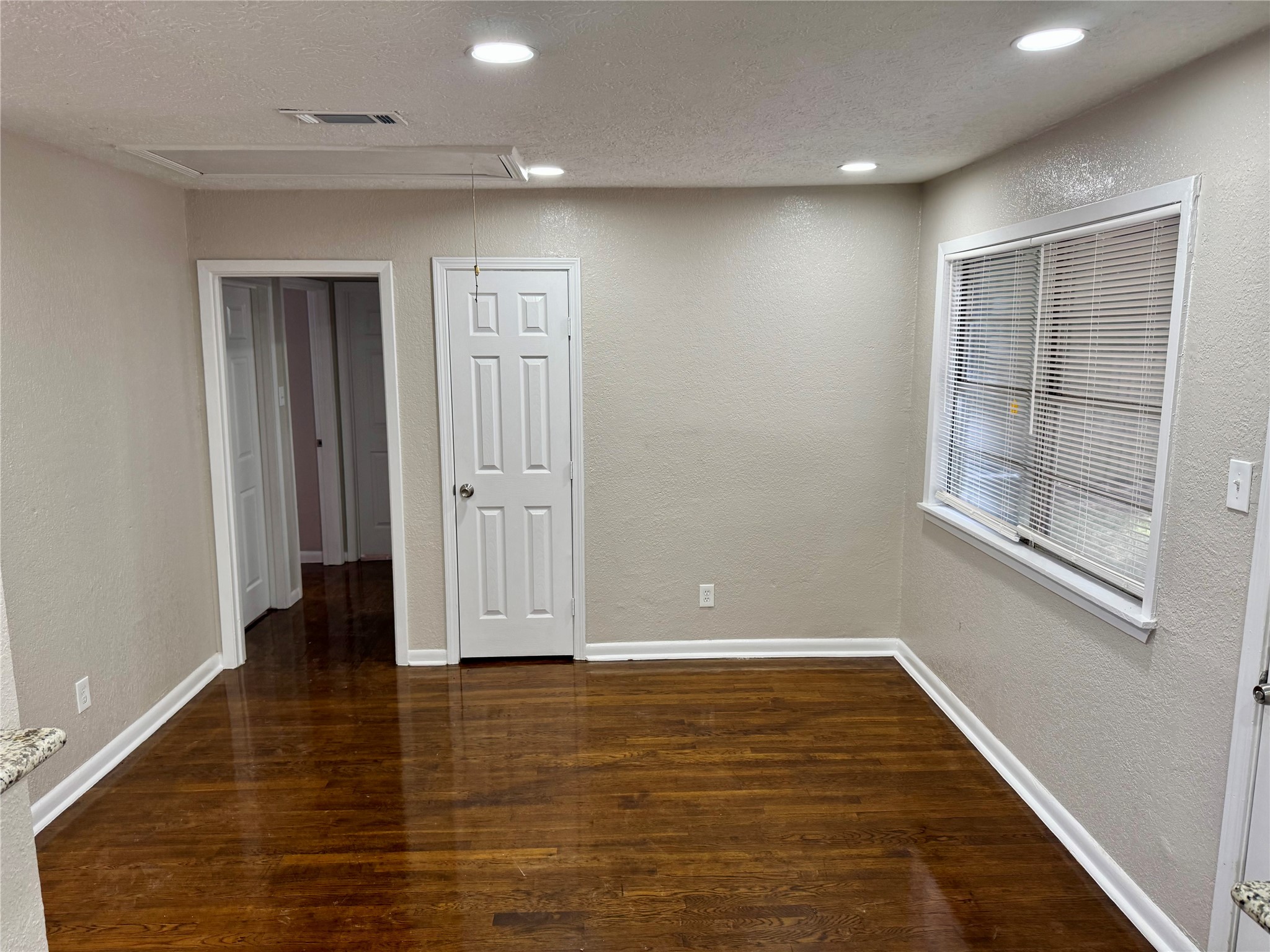 1307 Armor Avenue Property Photo 8