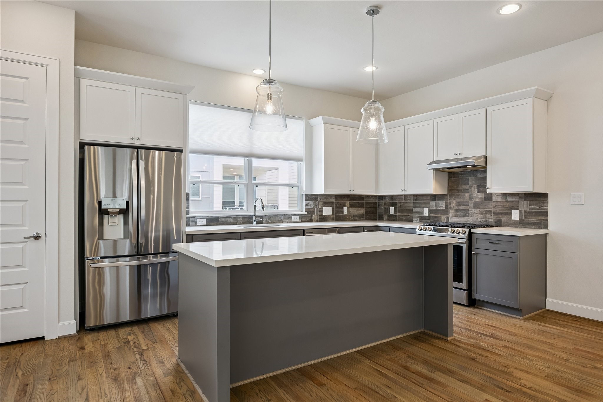 2722 Eado Edge Court Property Photo 4