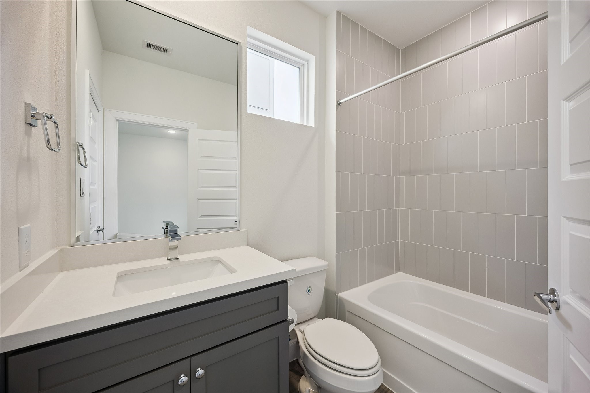 2722 Eado Edge Court Property Photo 11