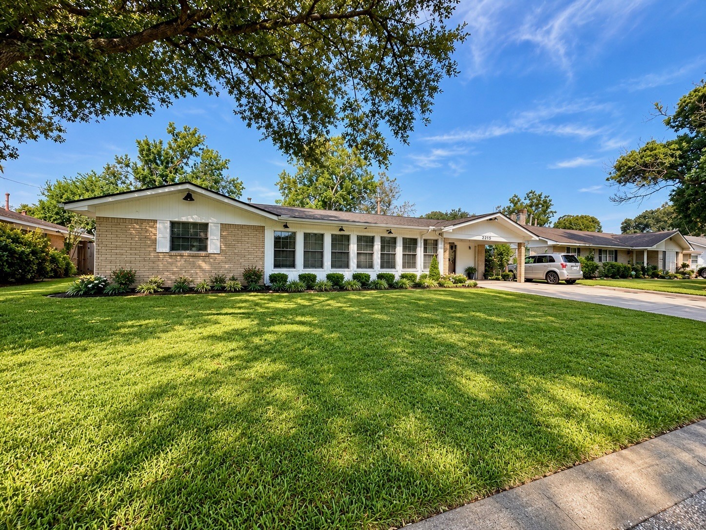 2202 French Place Property Photo 1
