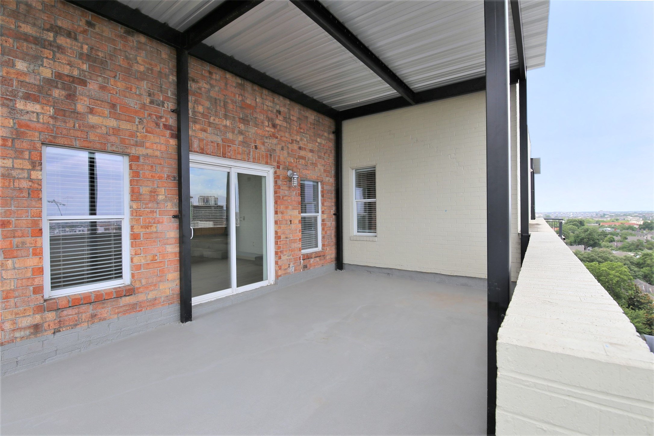 230 W Alabama 1105 Property Photo 14