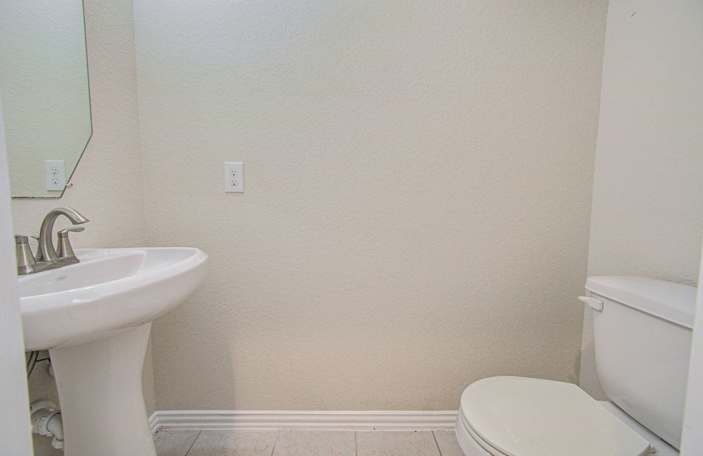 309 Burgundy Drive Property Photo 29