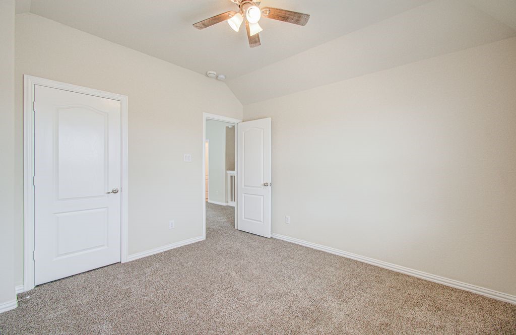 309 Burgundy Drive Property Photo 31