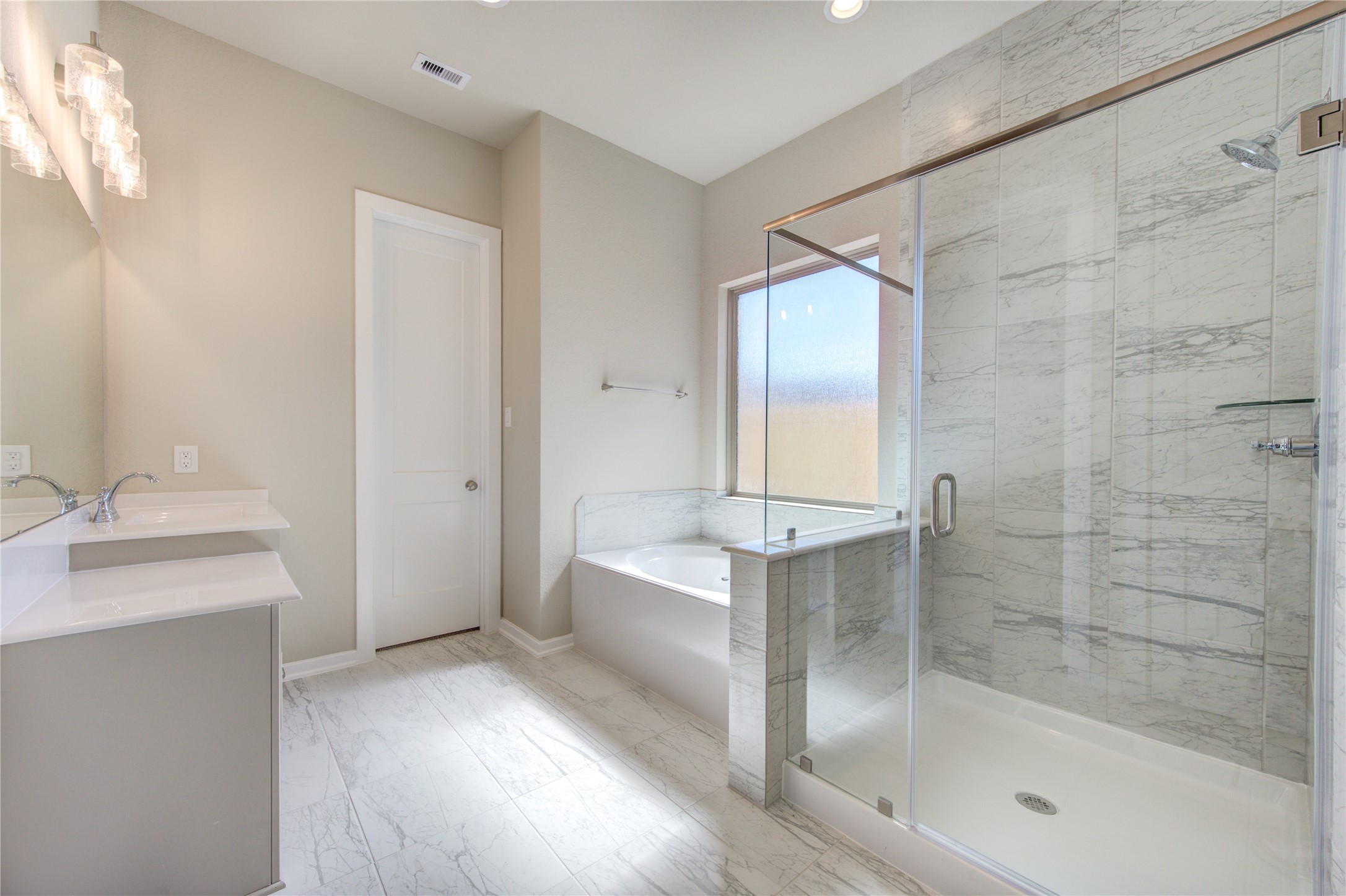 4203 Maple Glen Drive Property Photo 14