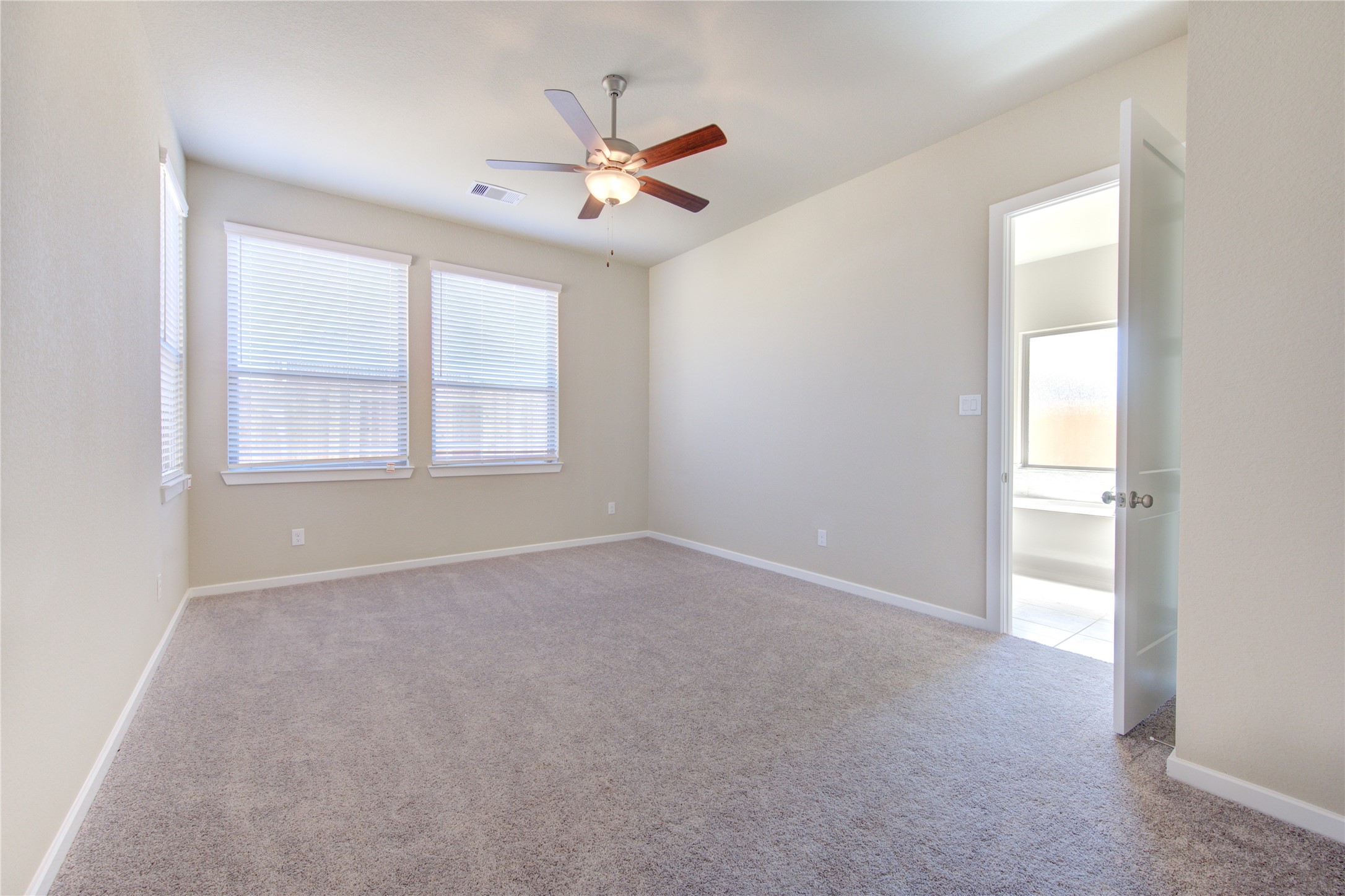4203 Maple Glen Drive Property Photo 17
