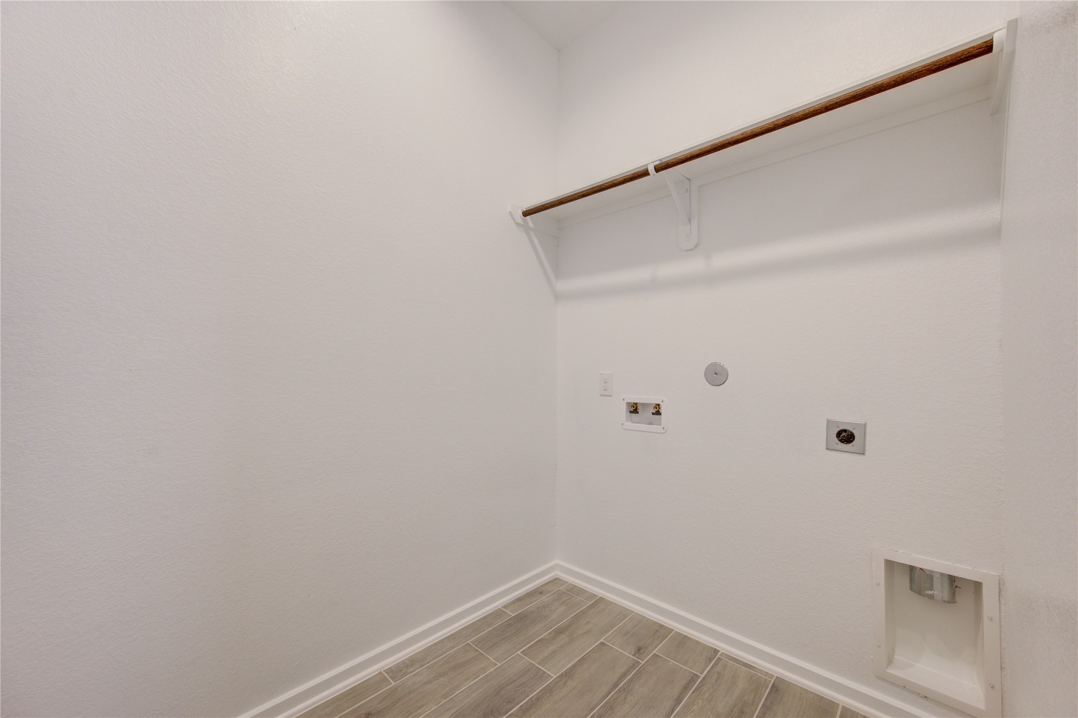 4203 Maple Glen Drive Property Photo 27