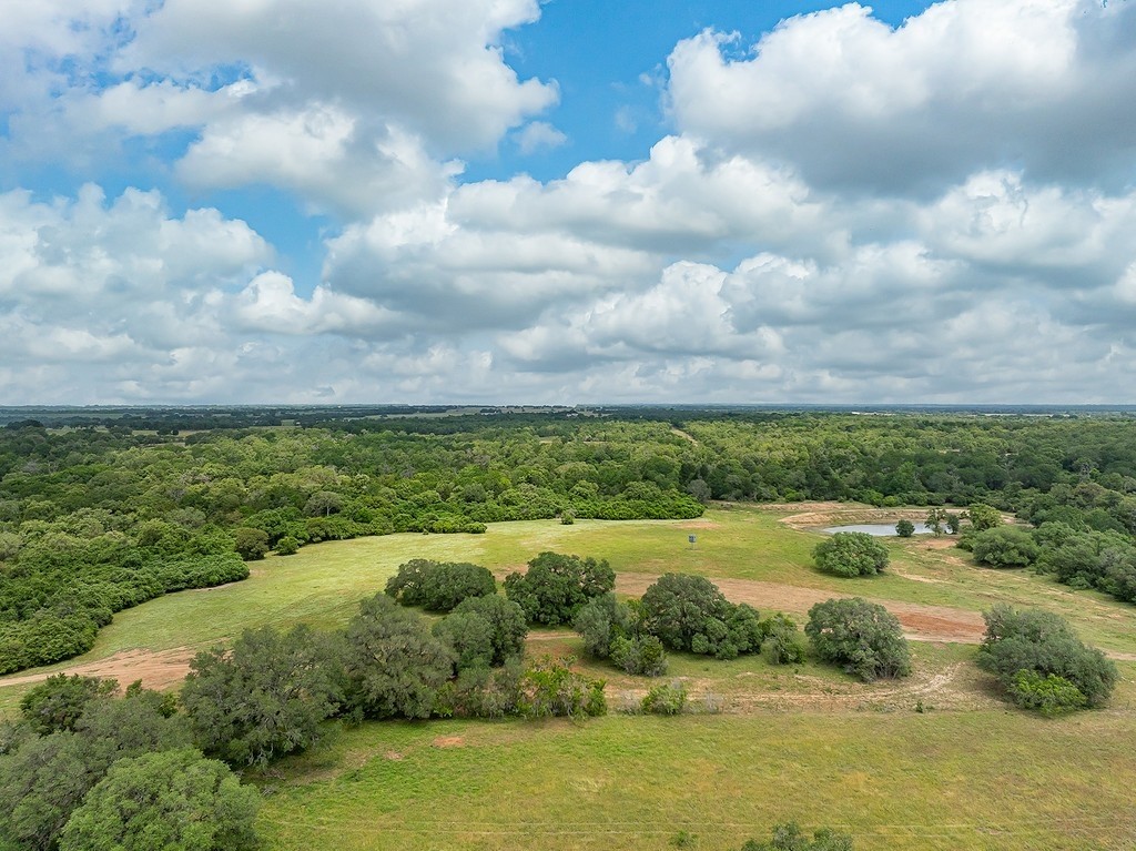 Tbd Deer Hollow Rd Property Photo 1