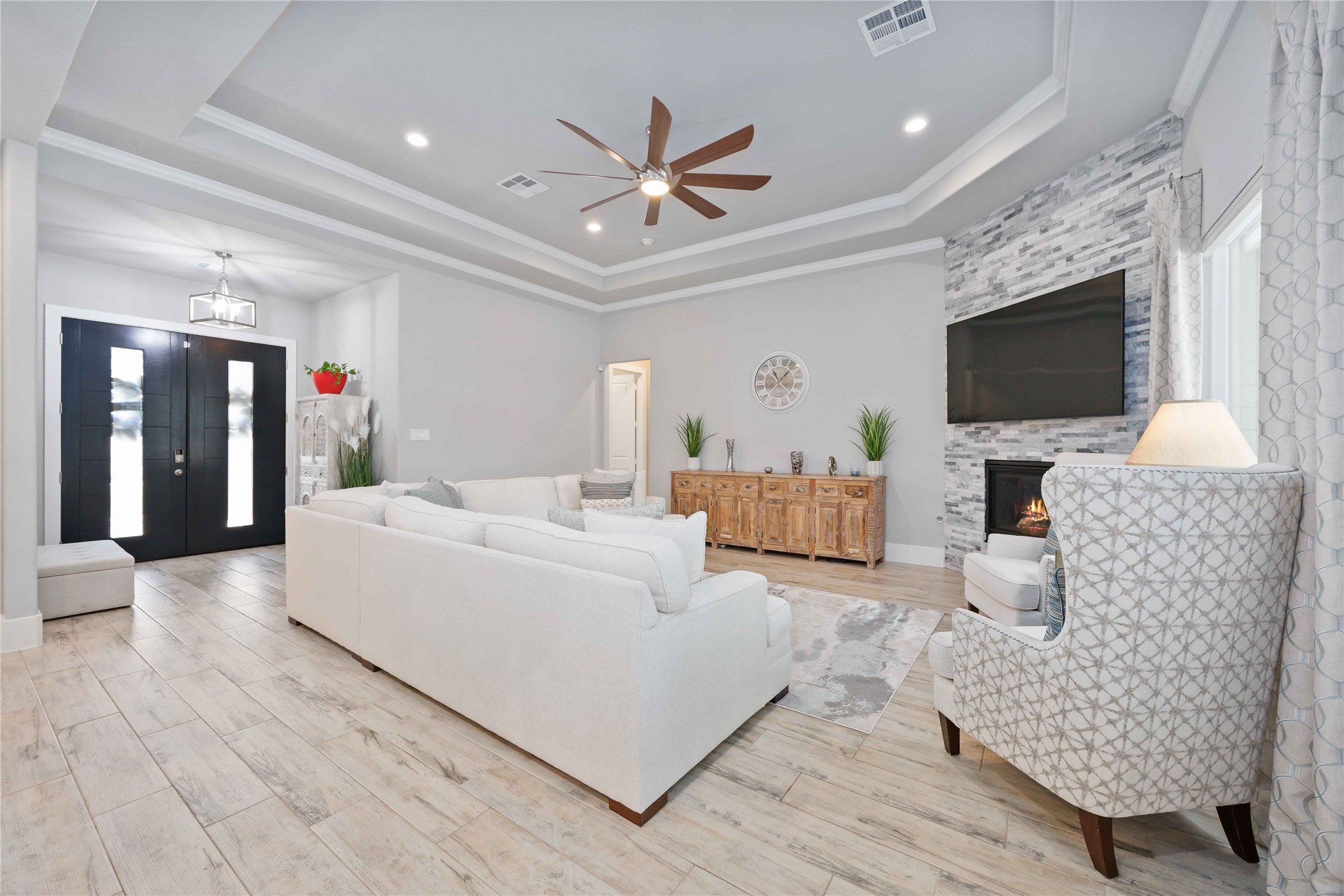 33510 Walnut Xing Property Photo 6