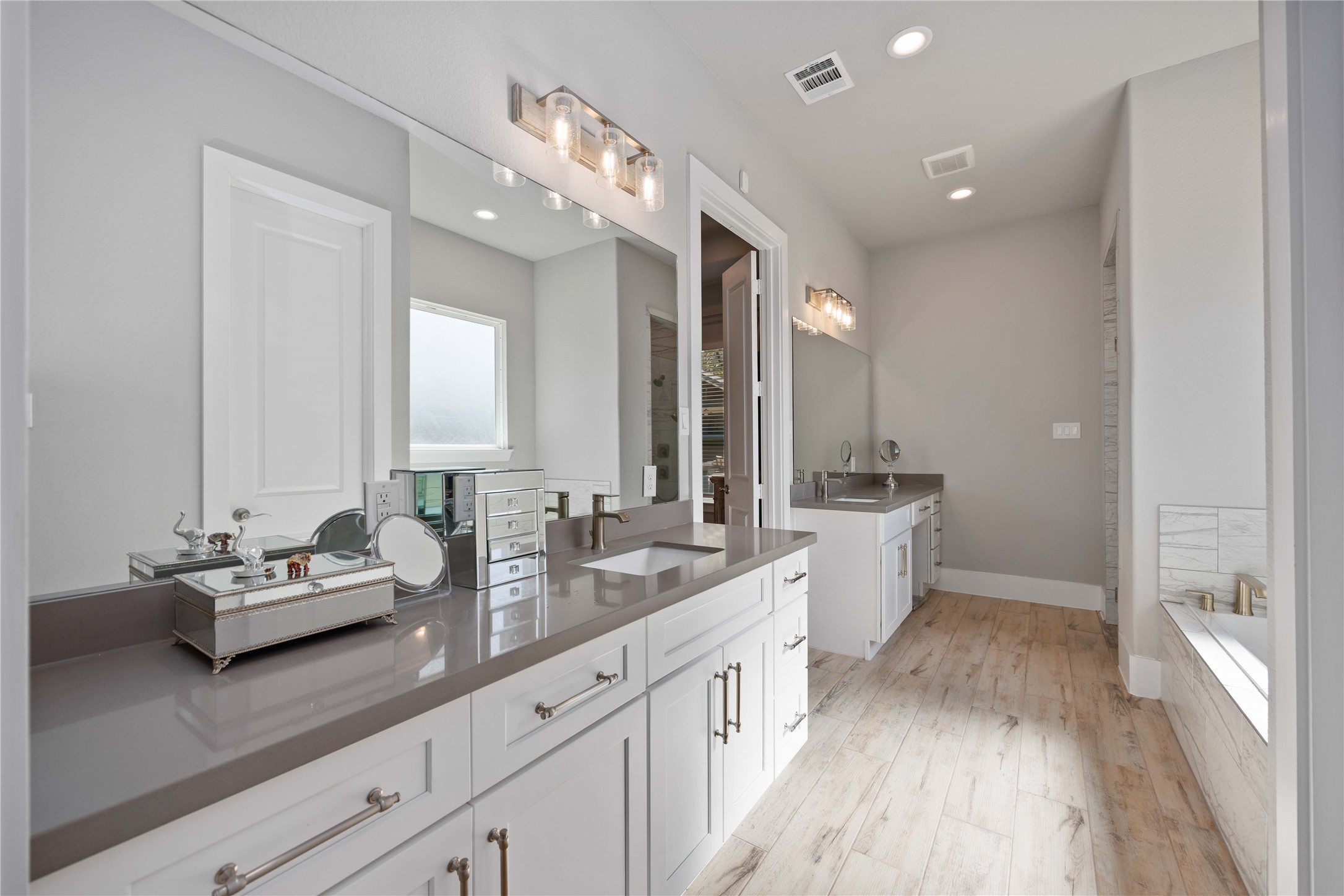 33510 Walnut Xing Property Photo 16