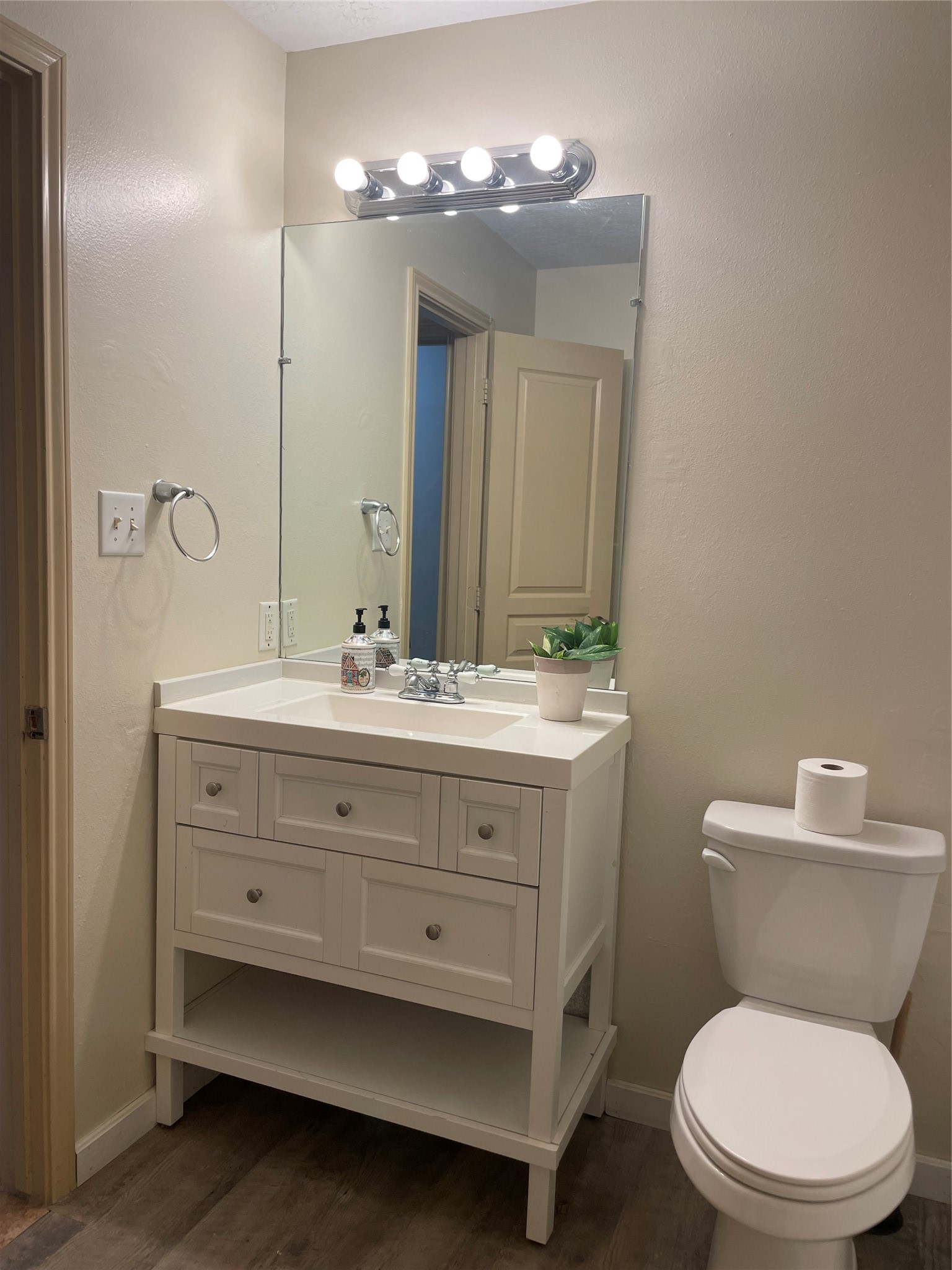 20718 Stewart Crest Lane Property Photo 25