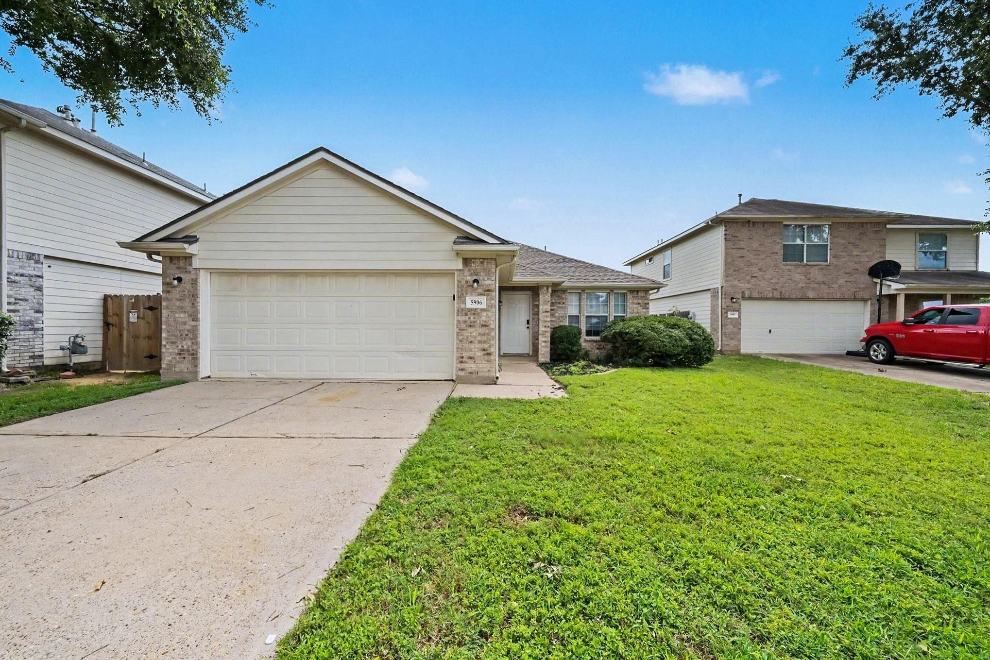5906 Destiny Park Court Property Photo 2