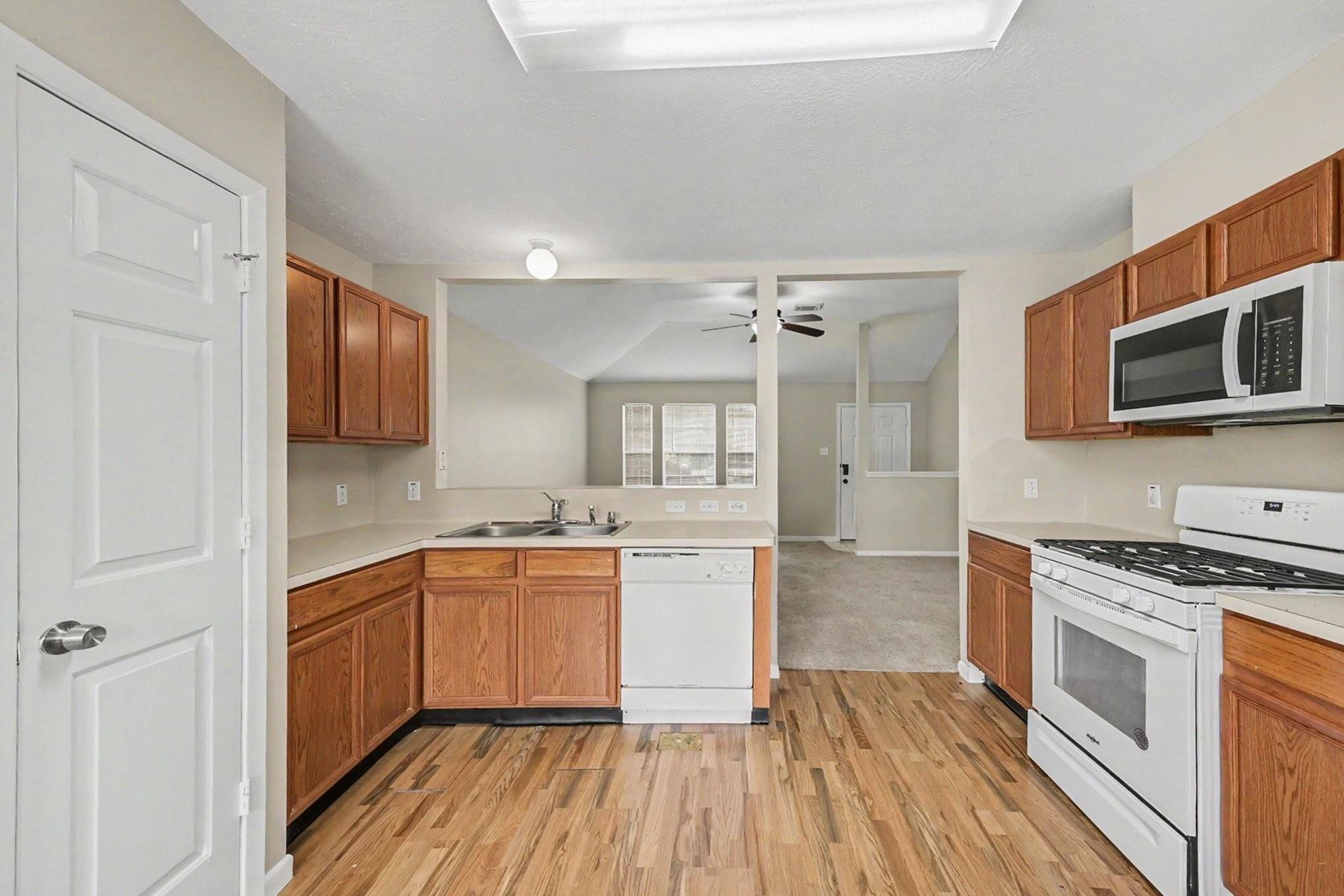 5906 Destiny Park Court Property Photo 9