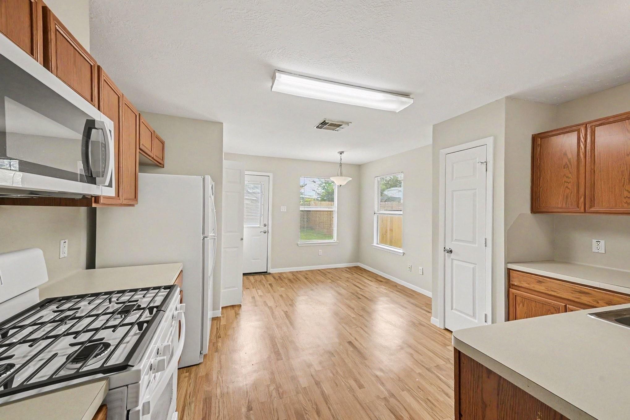 5906 Destiny Park Court Property Photo 10