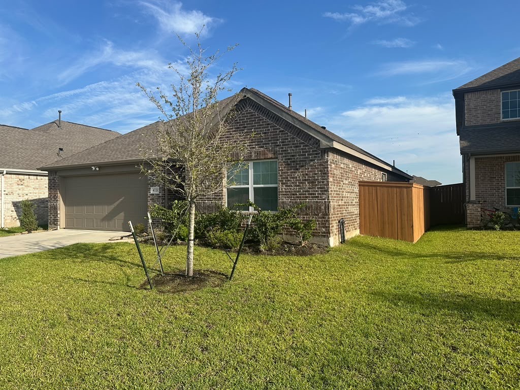 4720 Peony Green Drive Property Photo 2