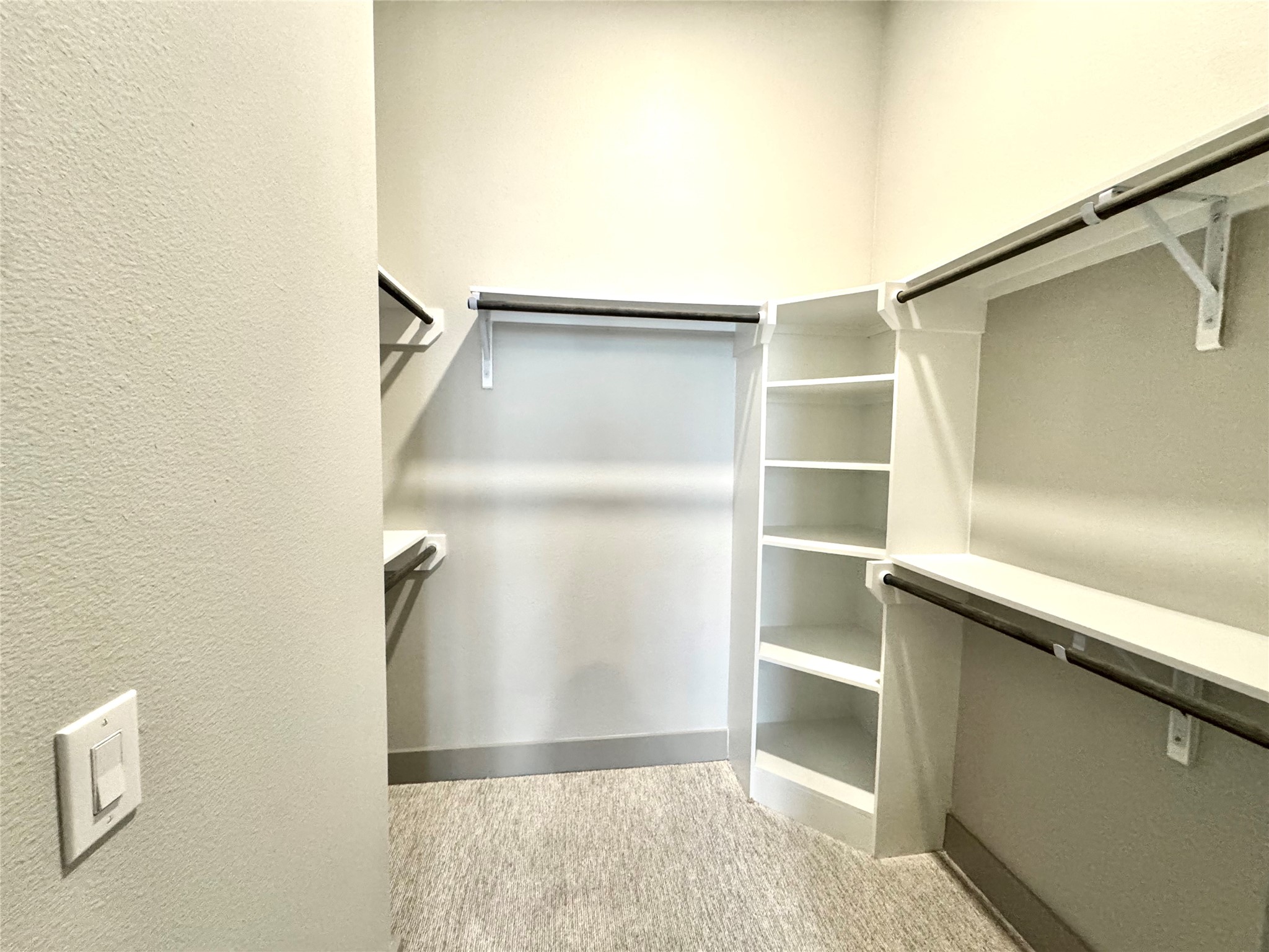 401 W 25th Street 2125 Property Photo 11