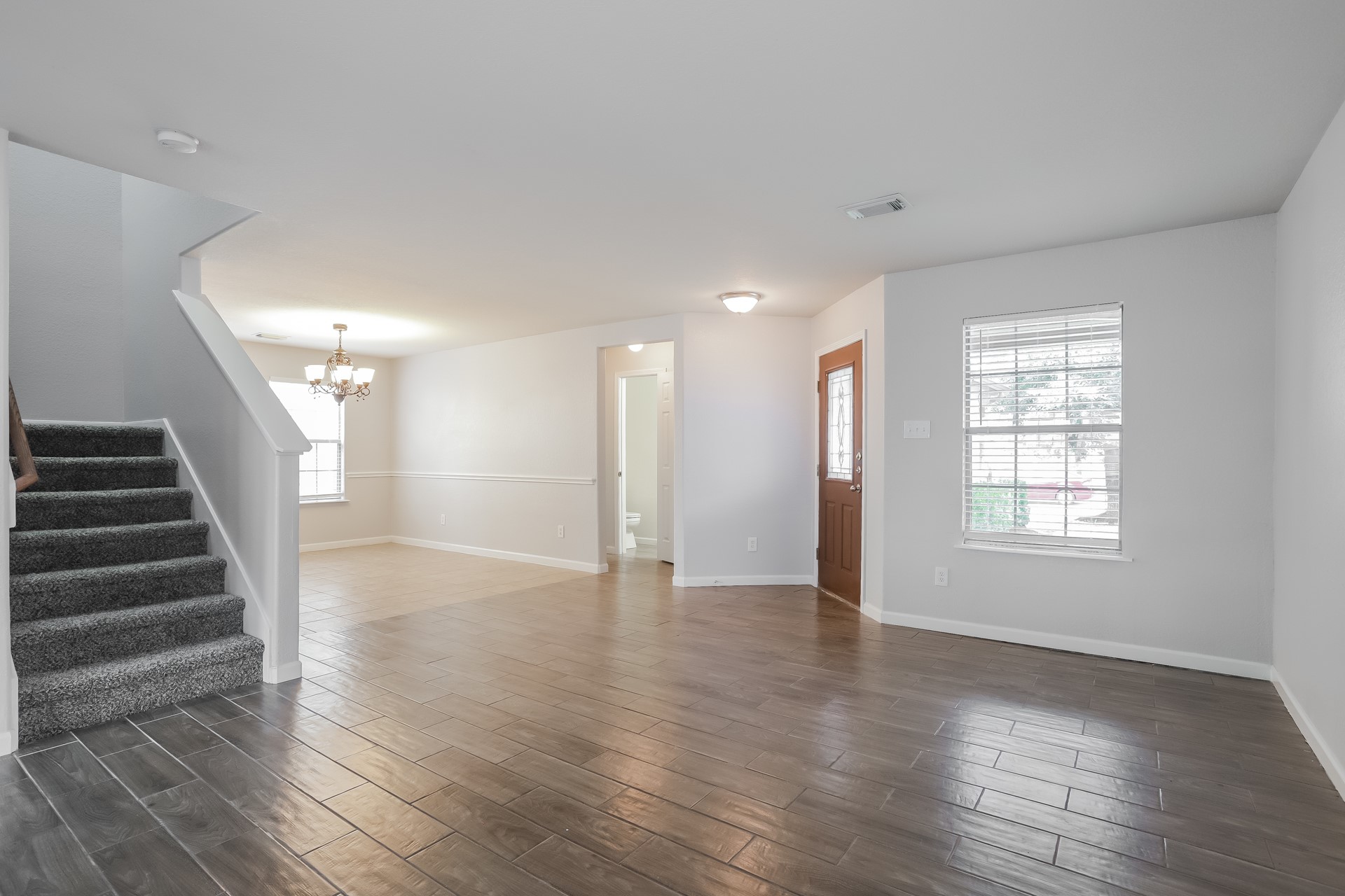 11210 Flying Geese Lane Property Photo 5