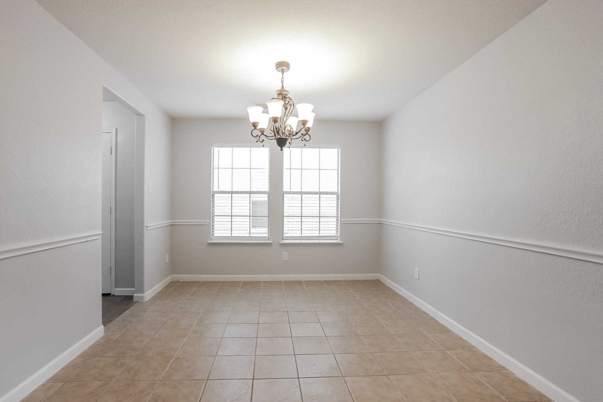 11210 Flying Geese Lane Property Photo 7
