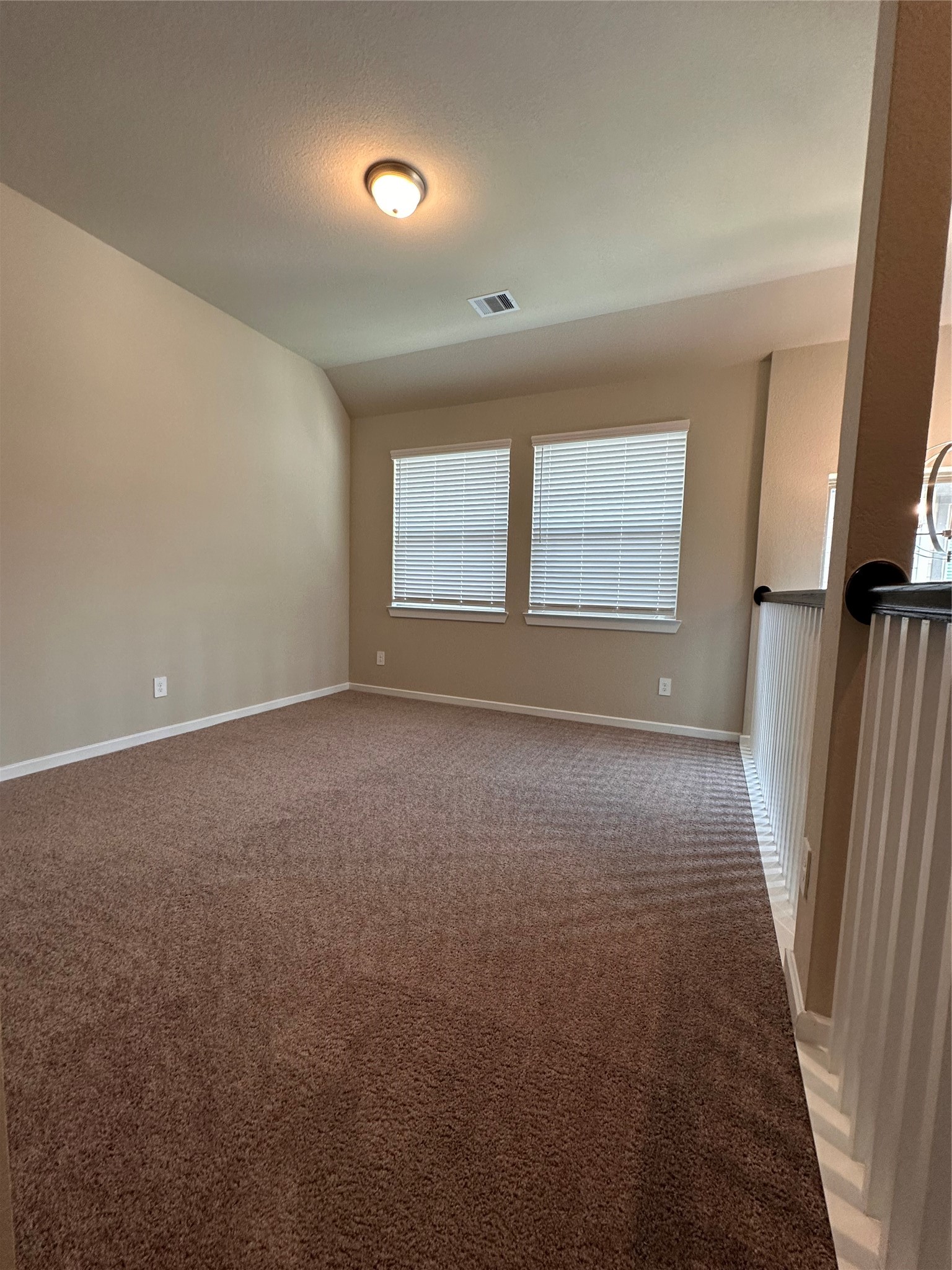 1523 Rustling Creek Drive Property Photo 8