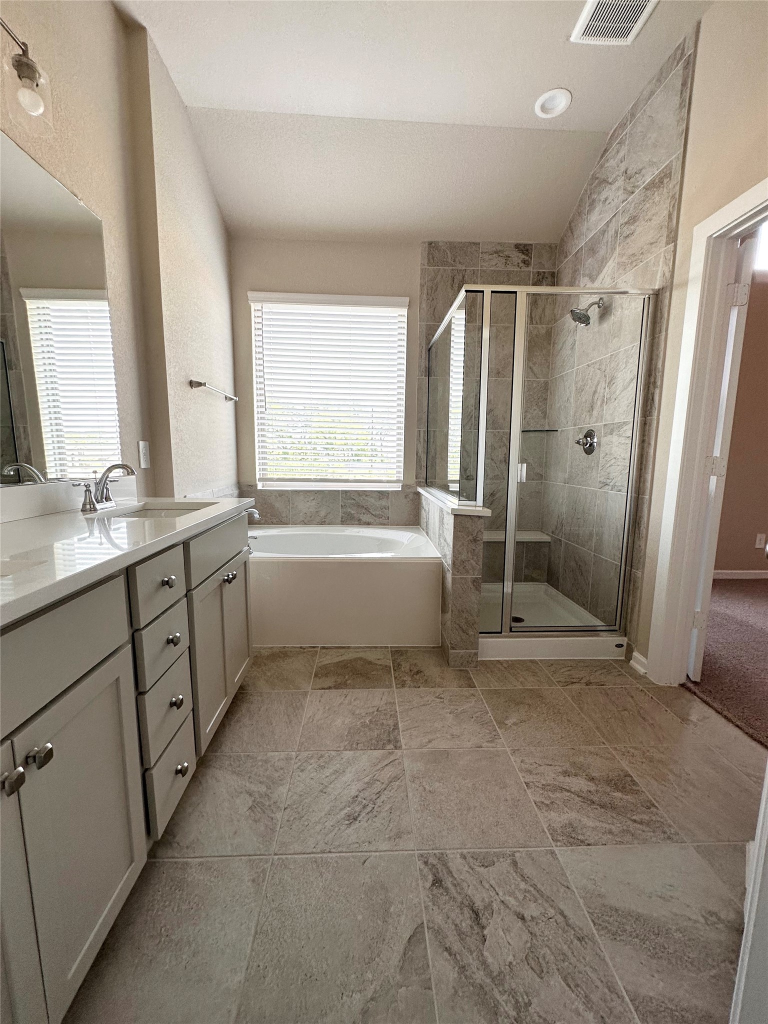 1523 Rustling Creek Drive Property Photo 11