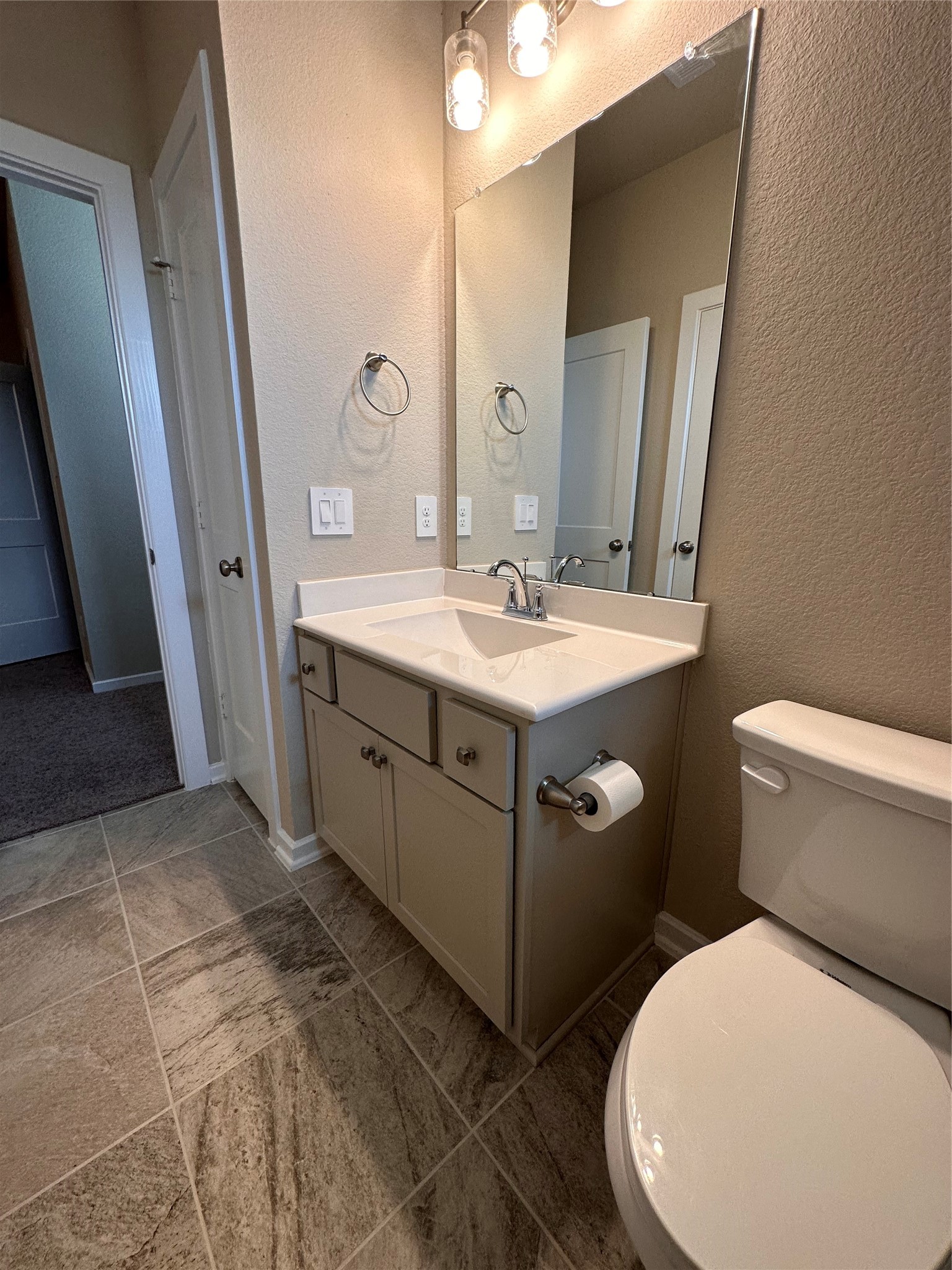 1523 Rustling Creek Drive Property Photo 19